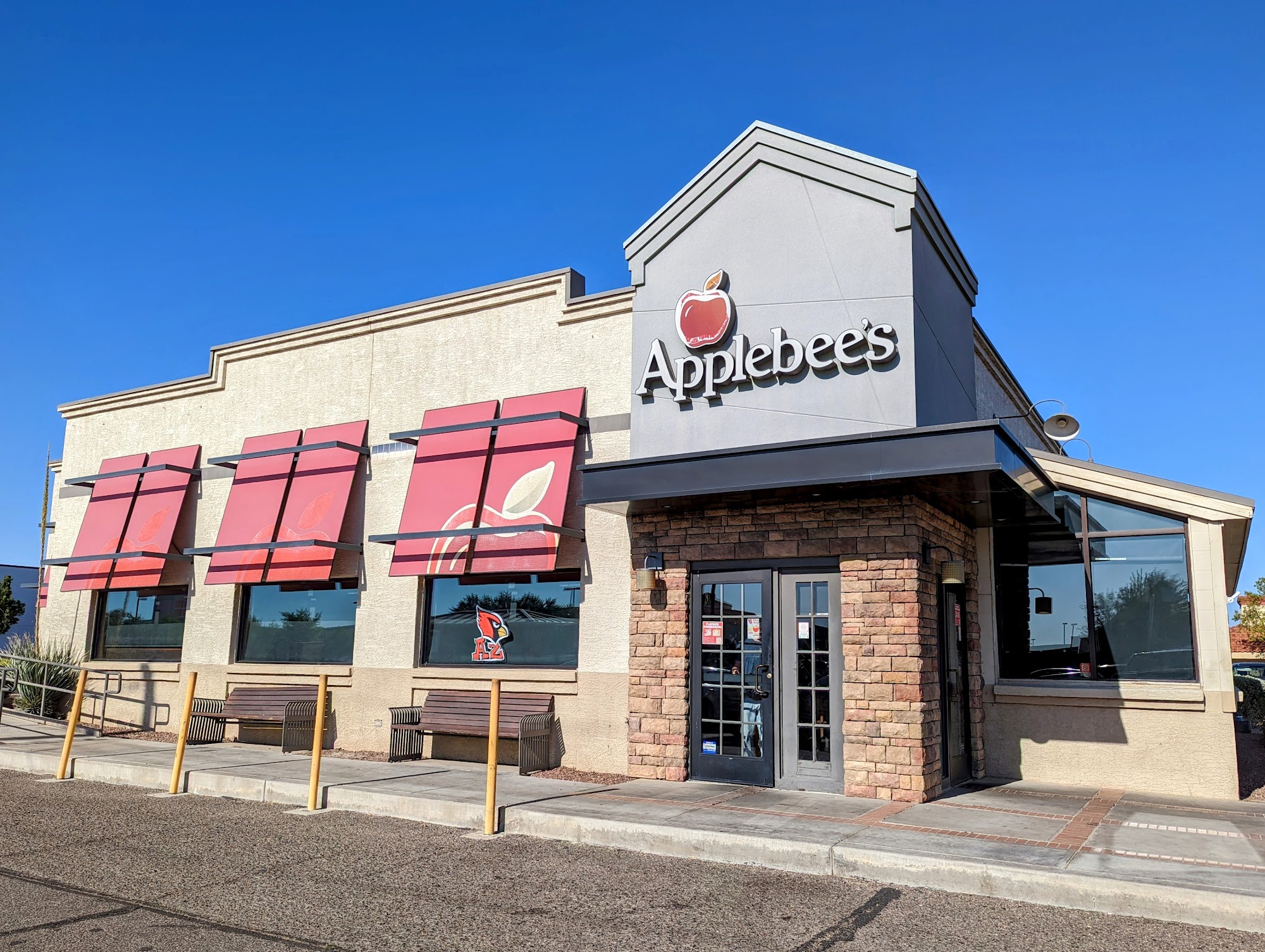 Applebee's Grill + Bar