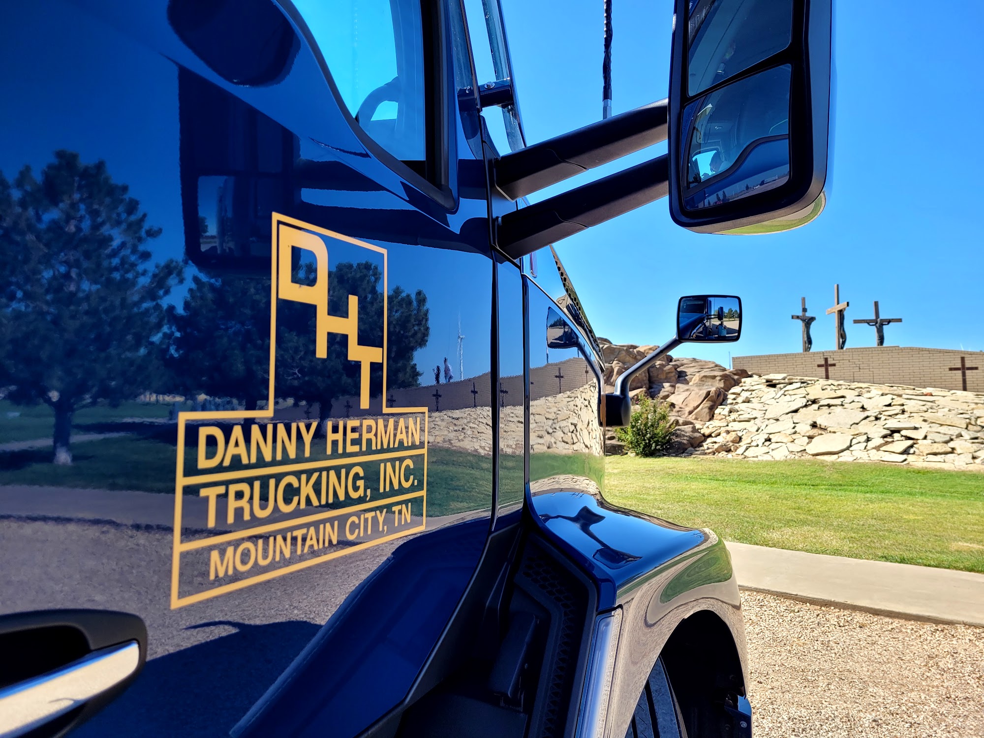 Danny Herman Trucking Inc 259 W Produce Row, Nogales Arizona 85621