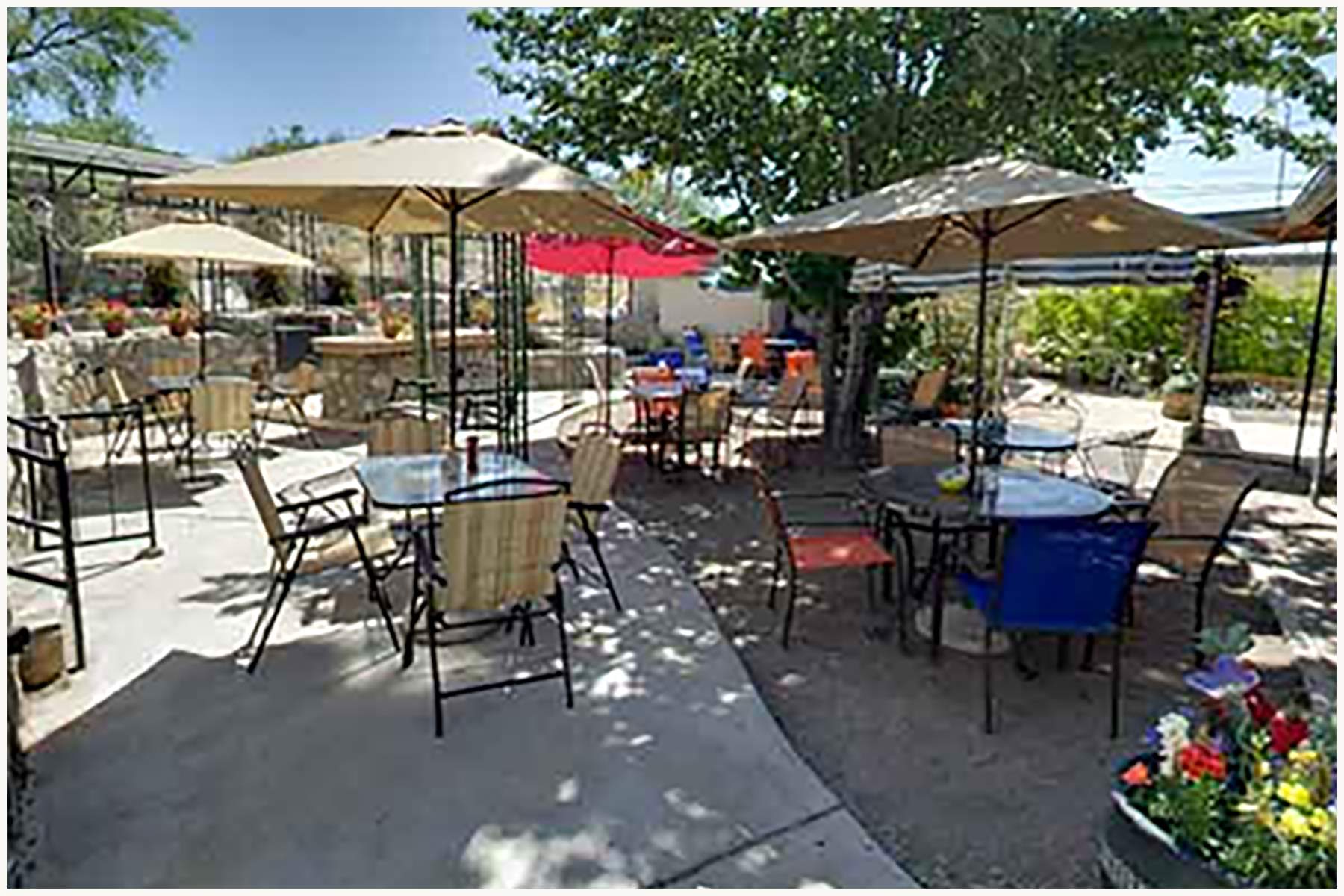 The Oracle Patio Cafe and Market