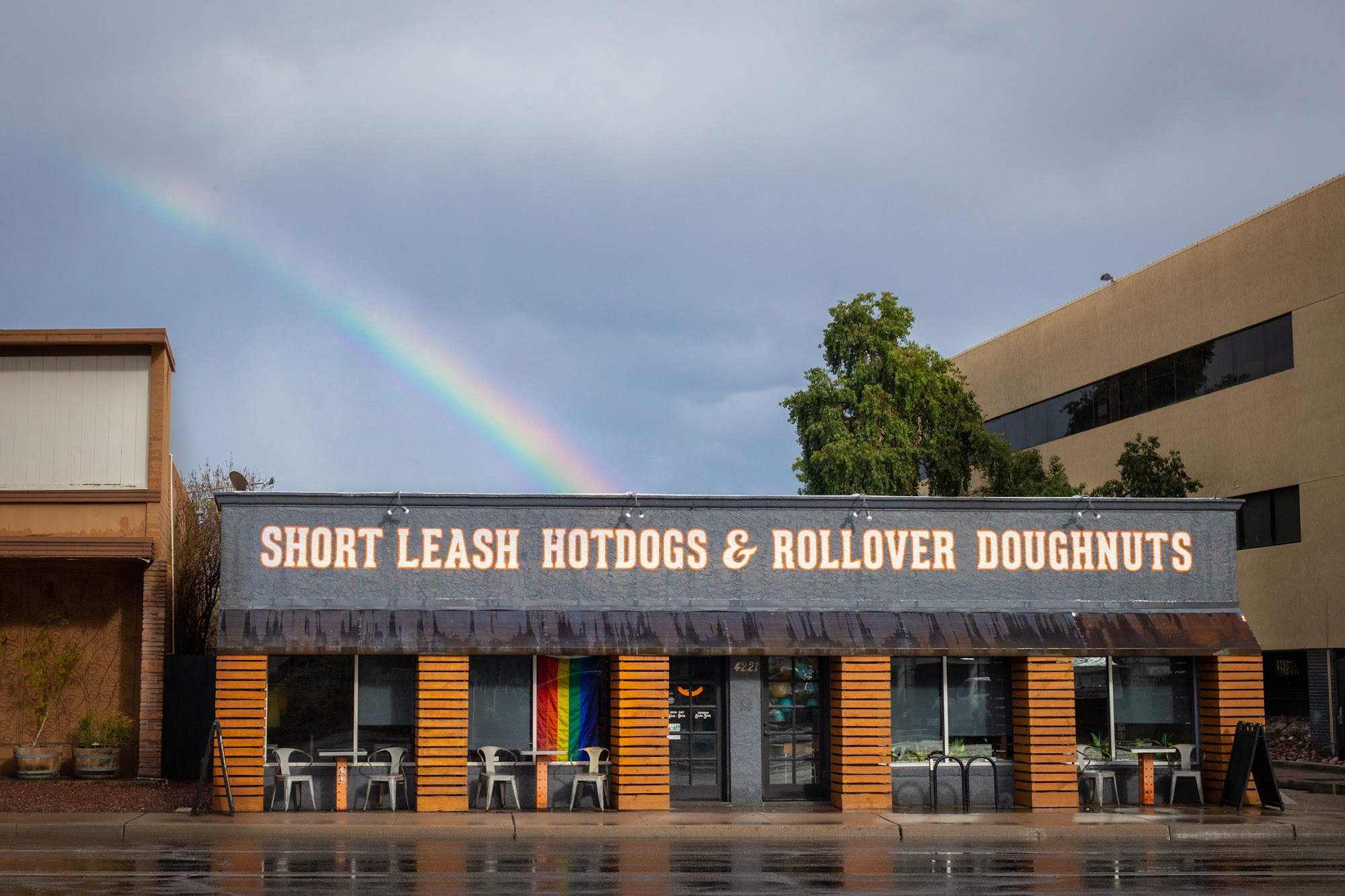 Short Leash Hotdogs & Rollover Doughnuts
