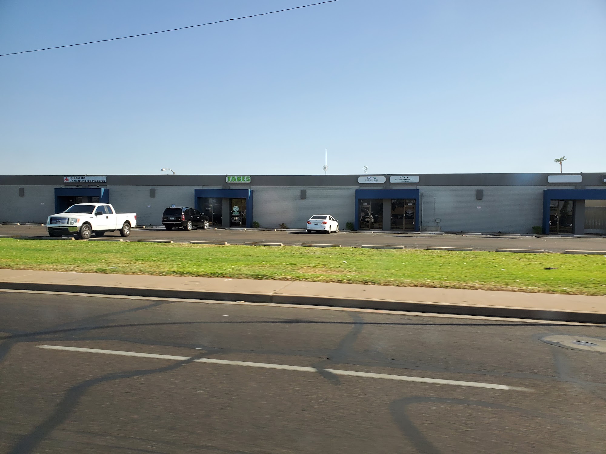 Azteca Income Tax & Financial Services