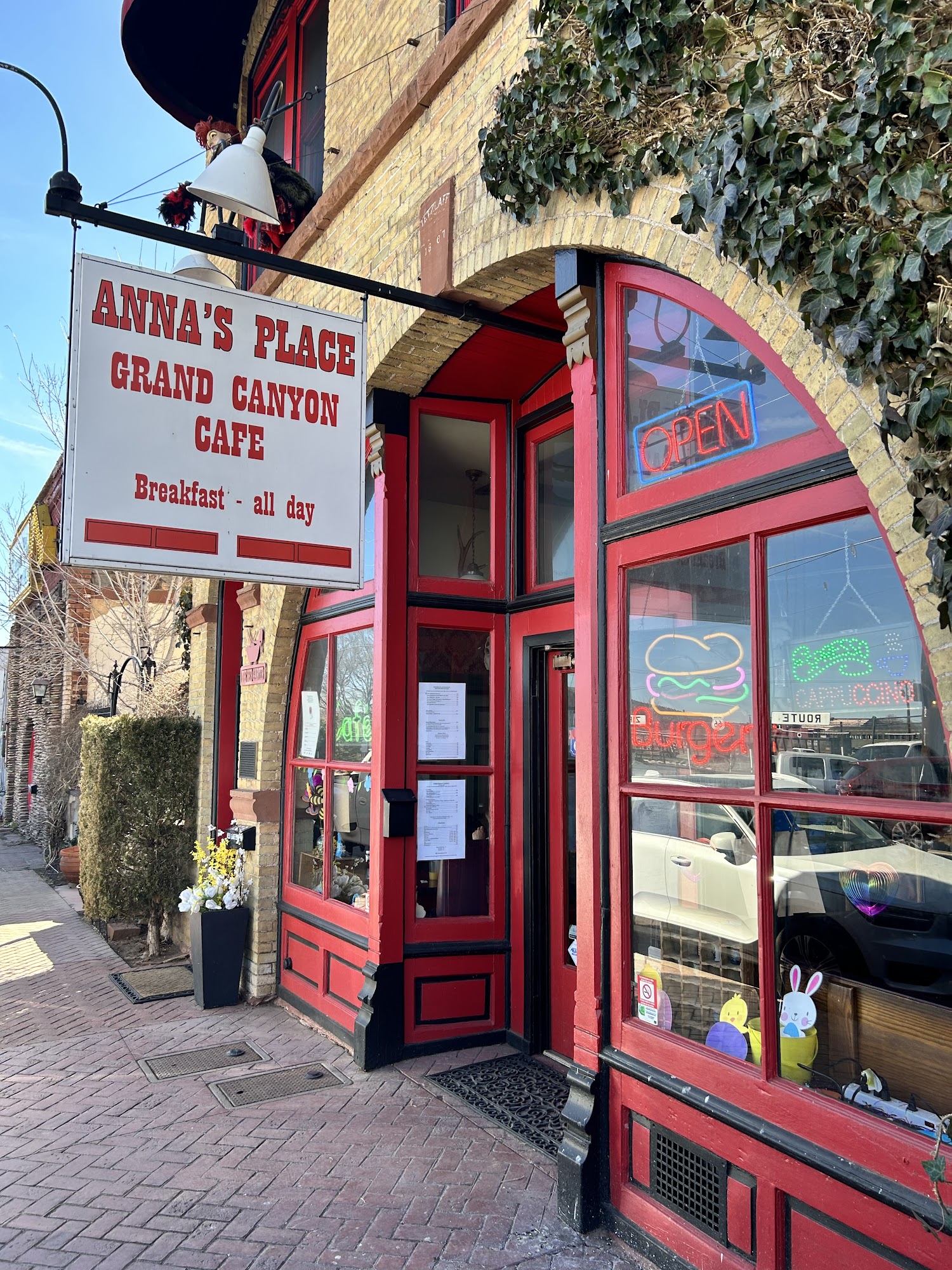 Anna's Canyon Cafe