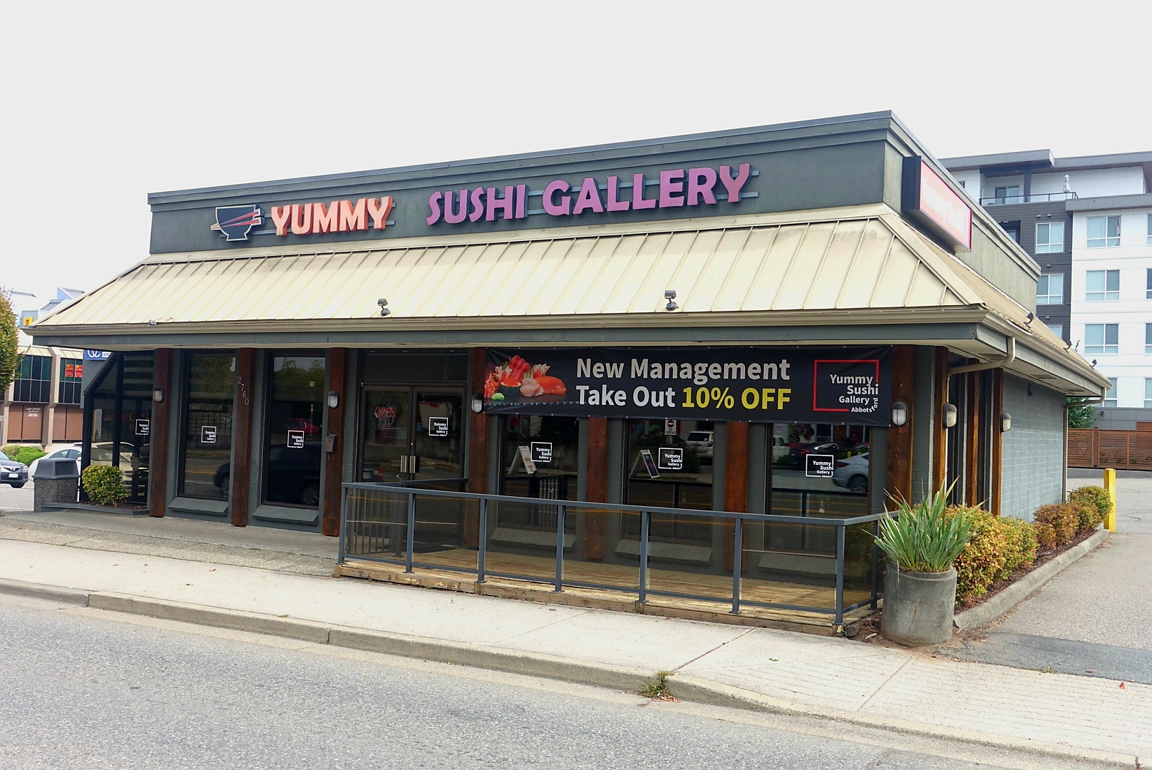 Yummy Sushi Gallery