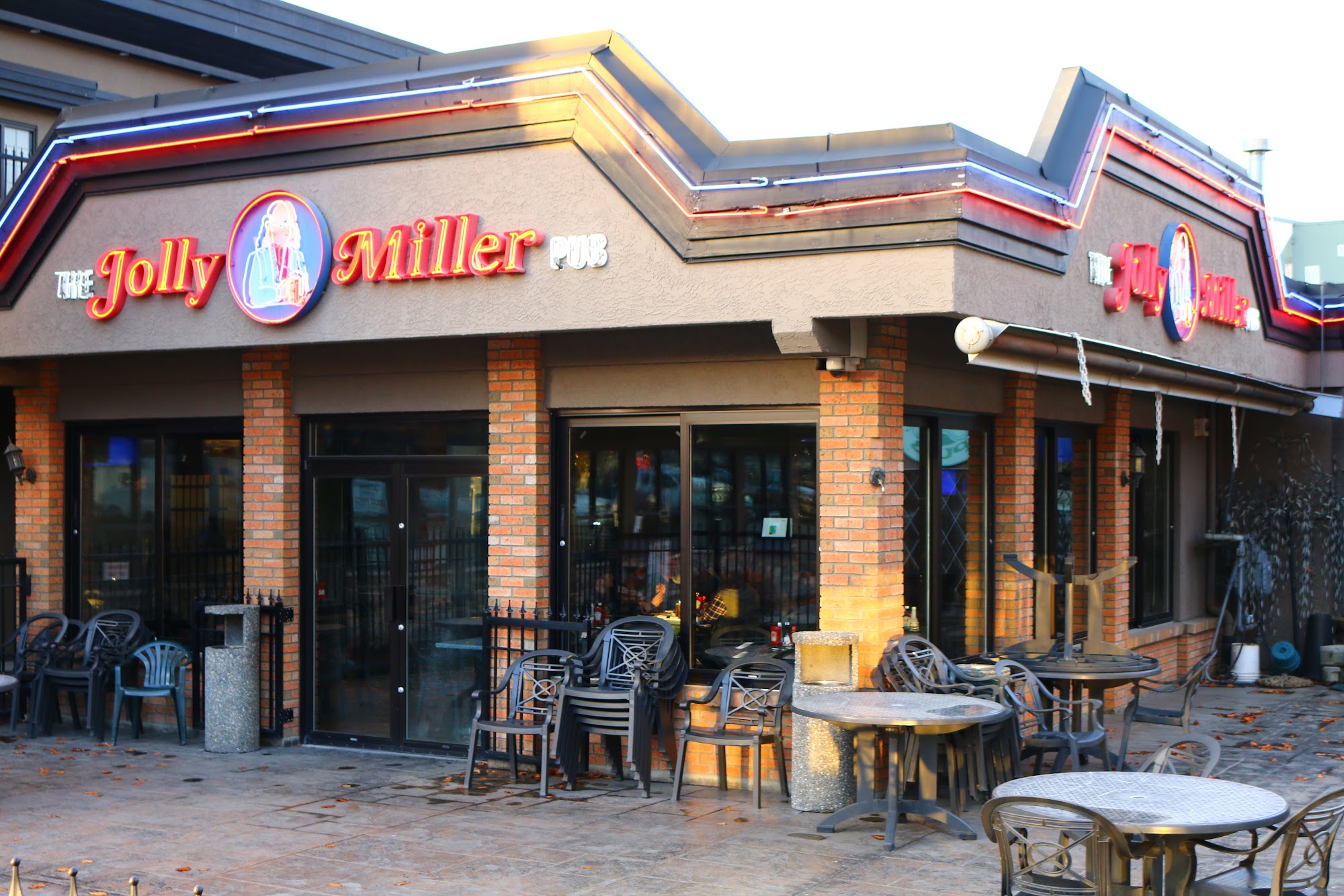 Jolly Miller Pub