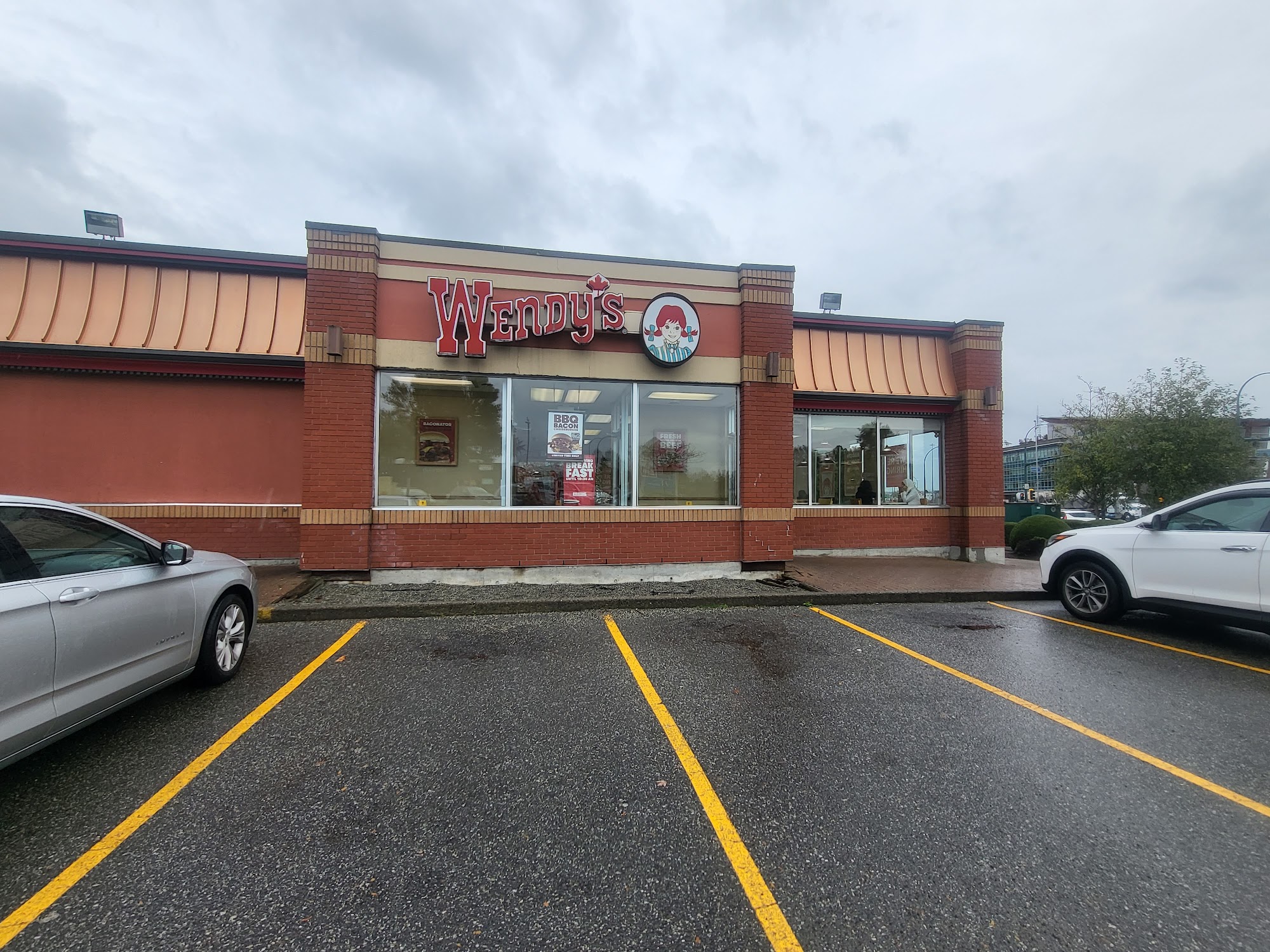 Wendy's 100 Schoolhouse St, Coquitlam, BC V3K 4V9