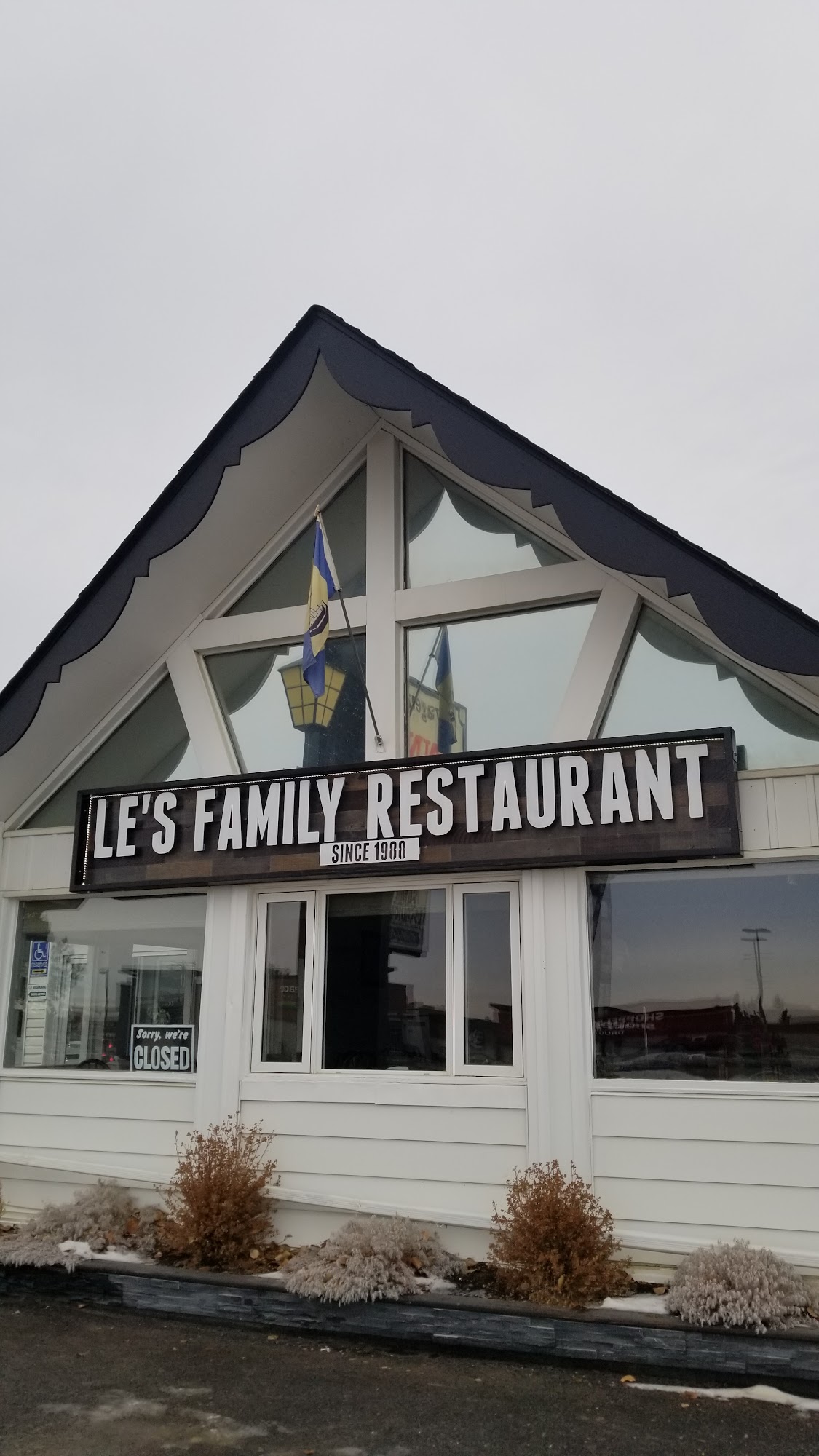 Le's Family Restaurant