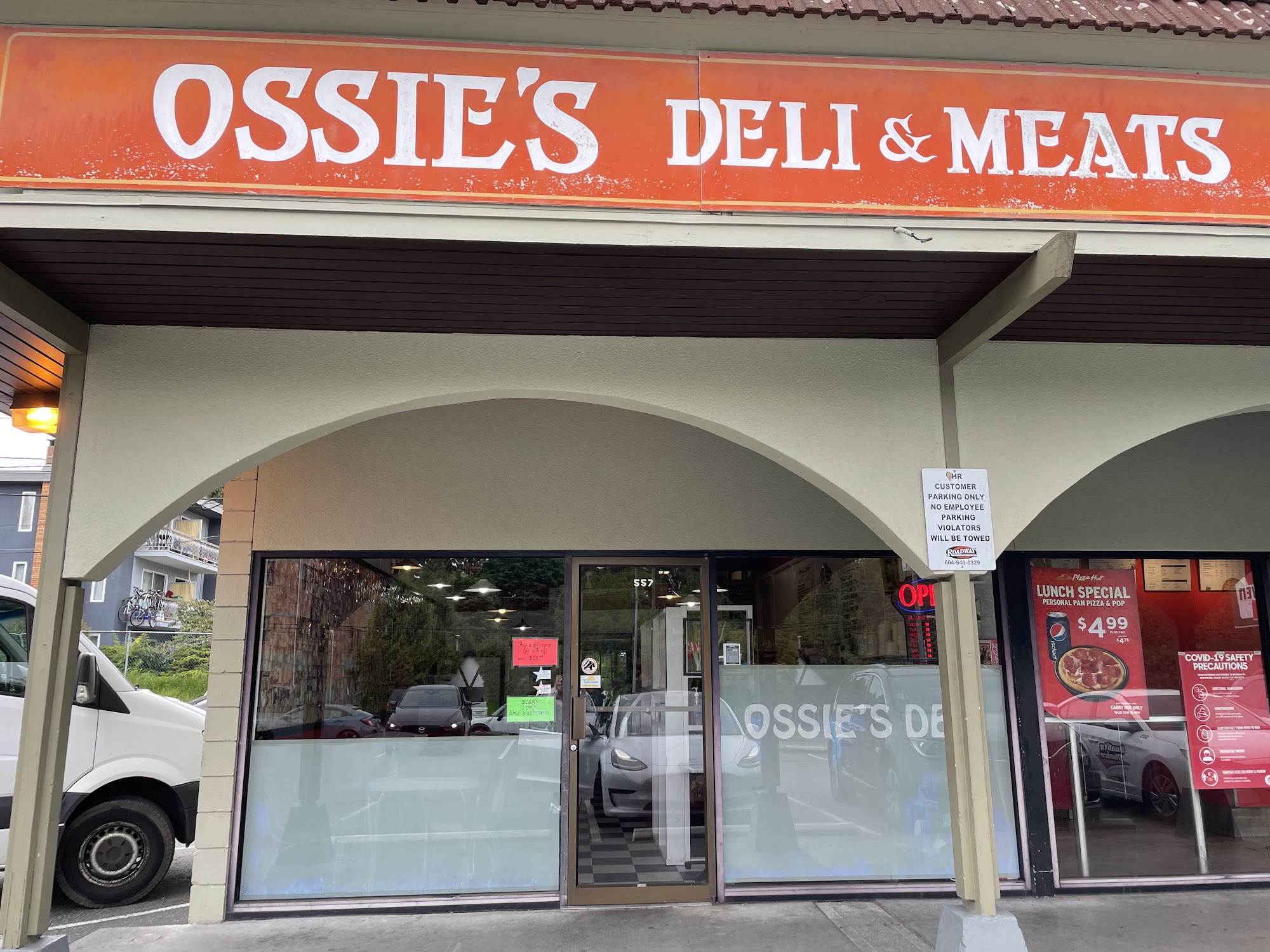 Ossie's Deli & Meats