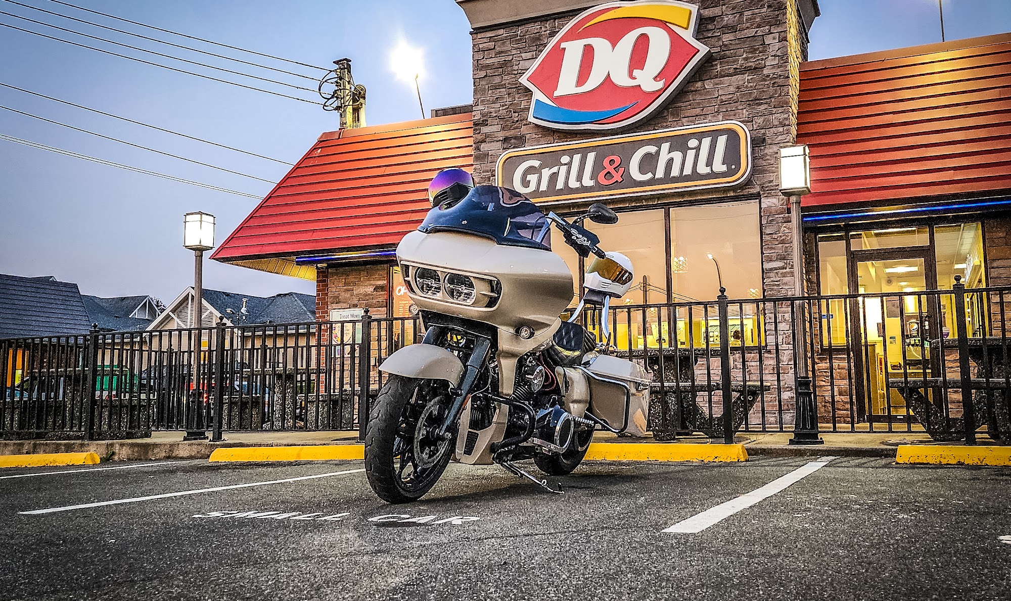 Dairy Queen Grill & Chill