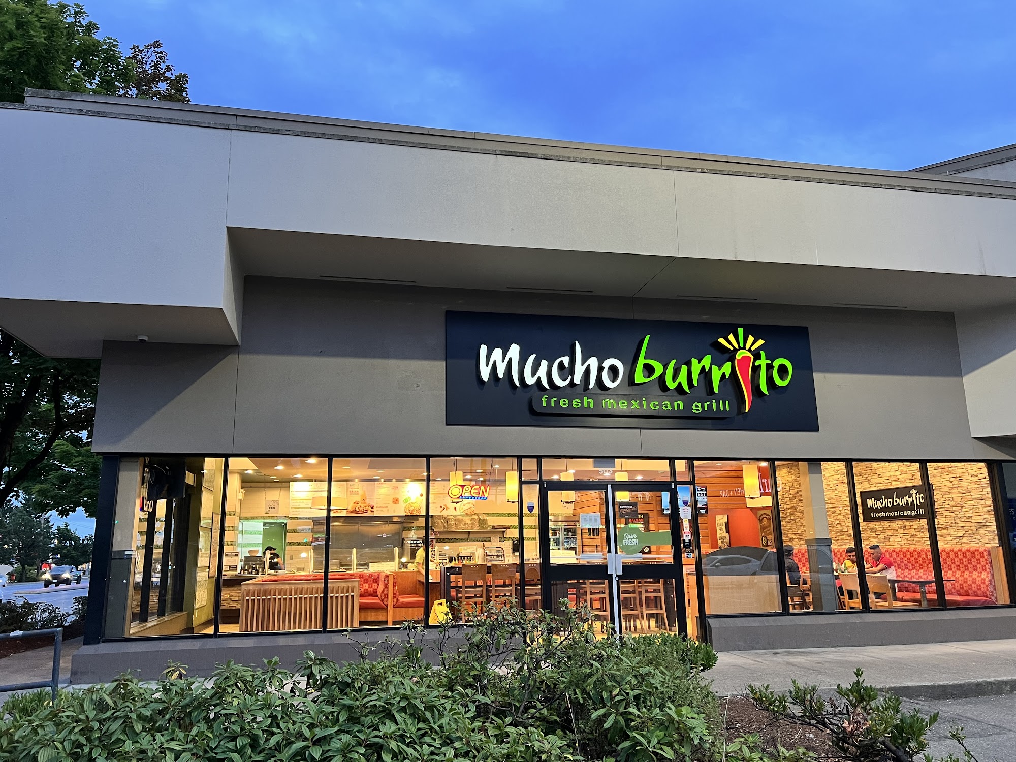 Mucho Burrito Fresh Mexican Grill