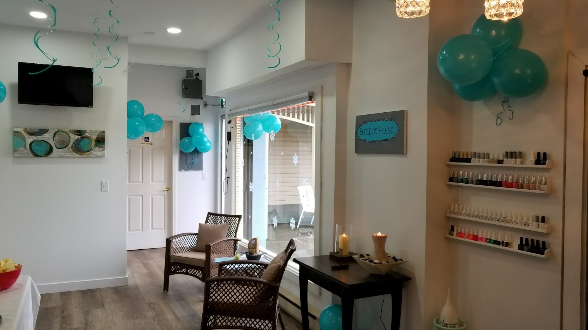 Bluestone Spa | Microblading Pitt Meadows | Brazilian Wax | Esthetician | Brow Threading 19237 122a Ave Unit #208, Pitt Meadows British Columbia V3Y 2T1