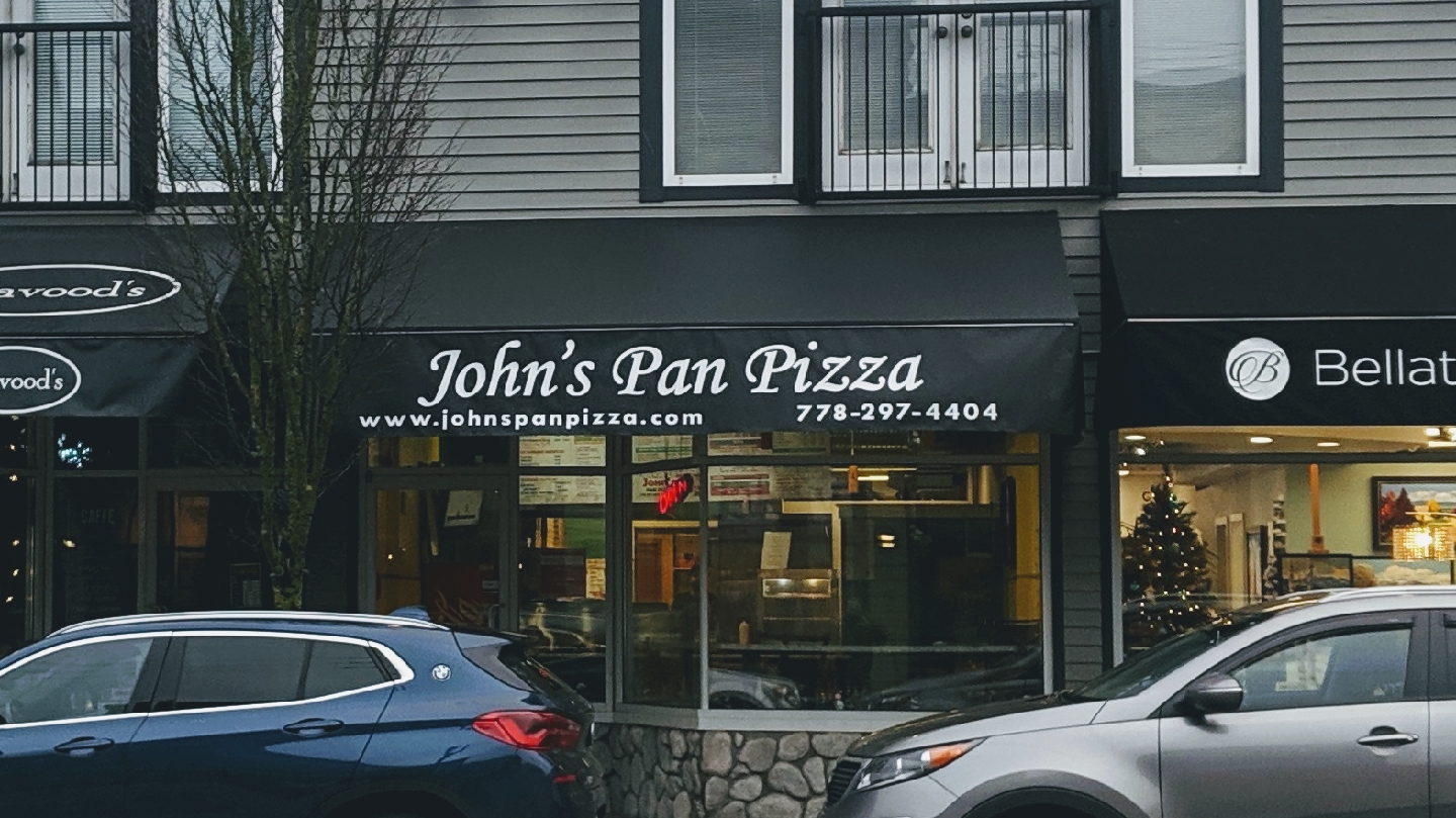 John's Pan Pizza, Steveston Village (Richmond, BC)