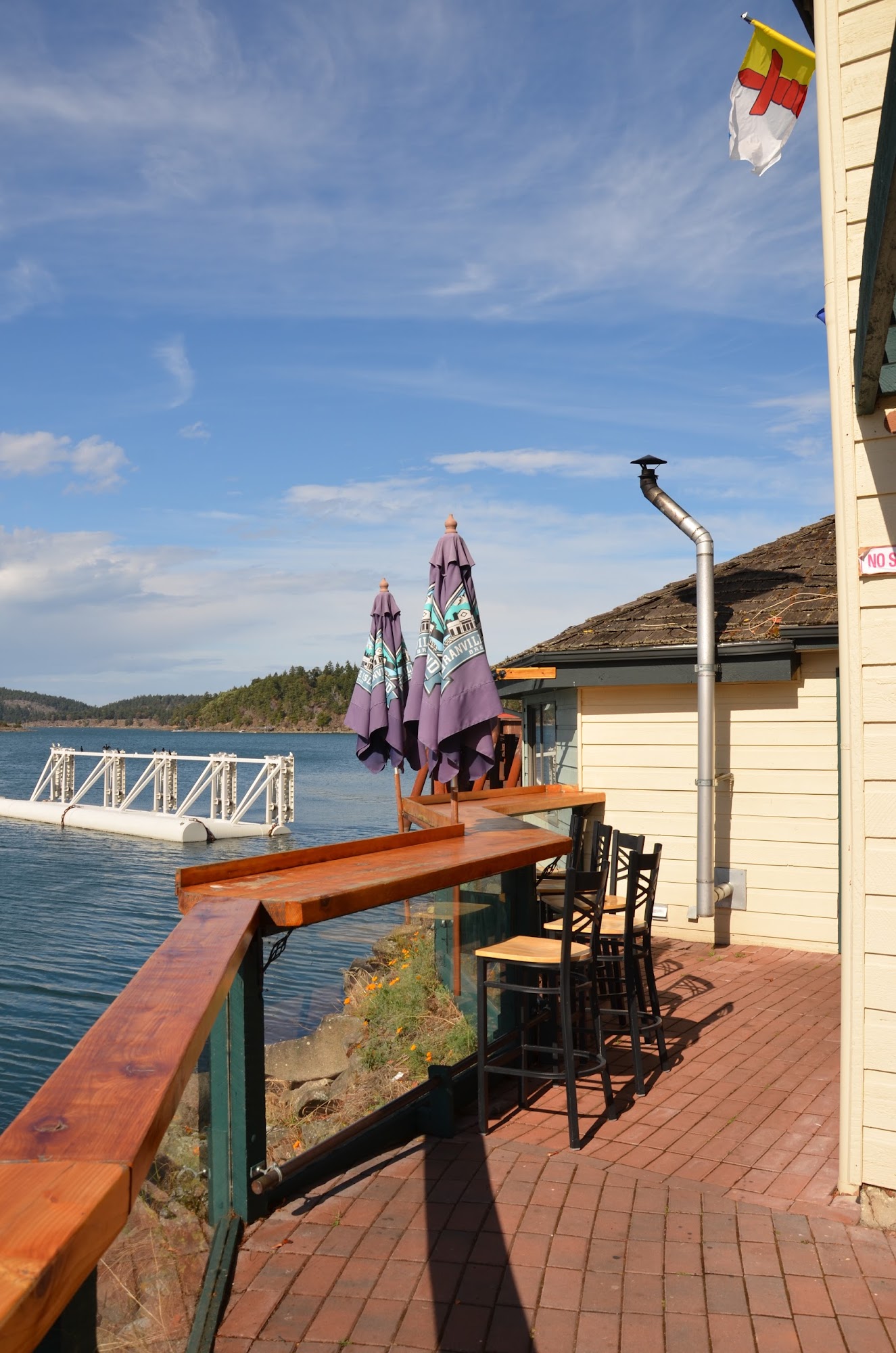 Saturna Lighthouse Pub