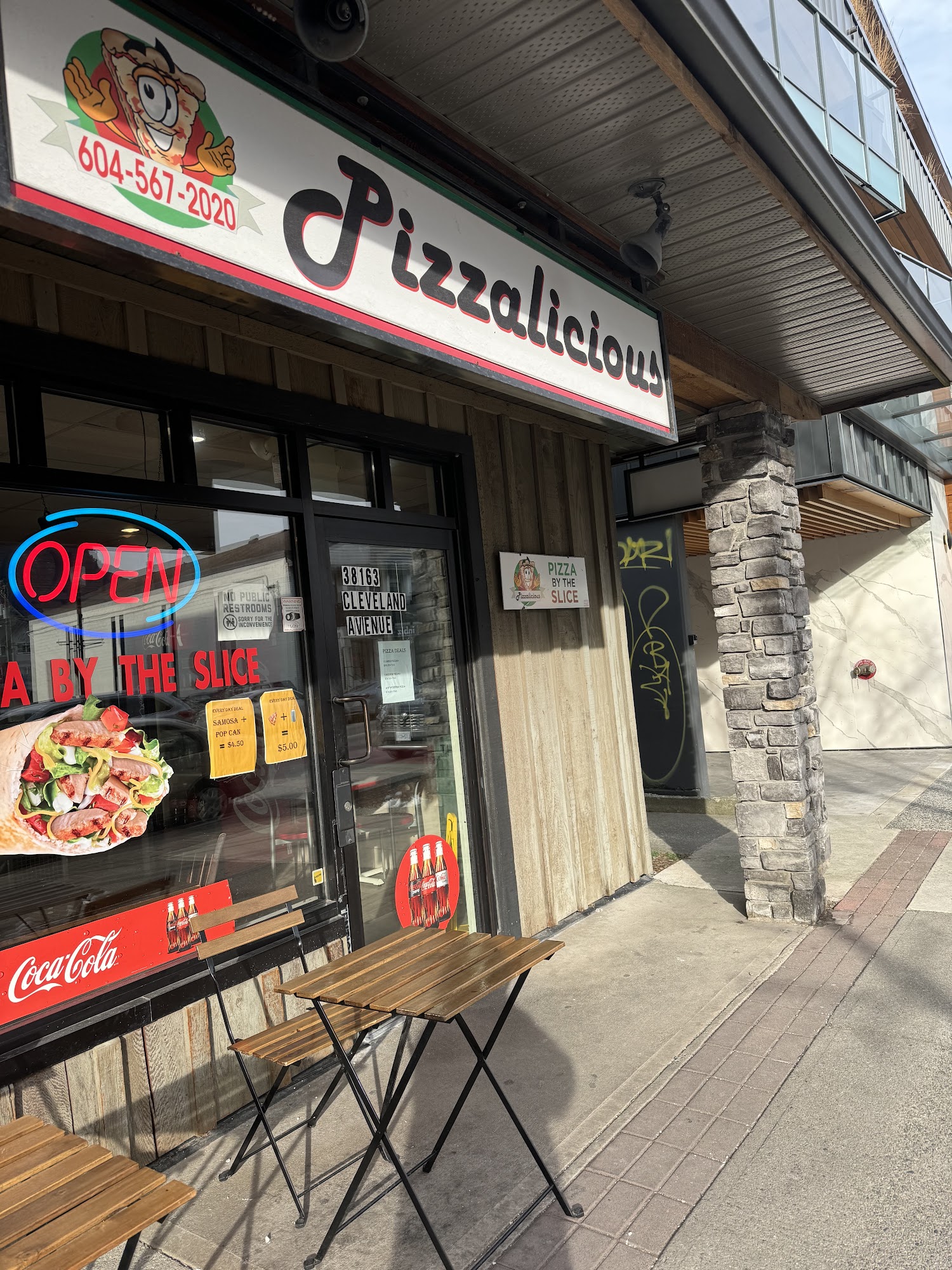 Pizzalicious Donair shop