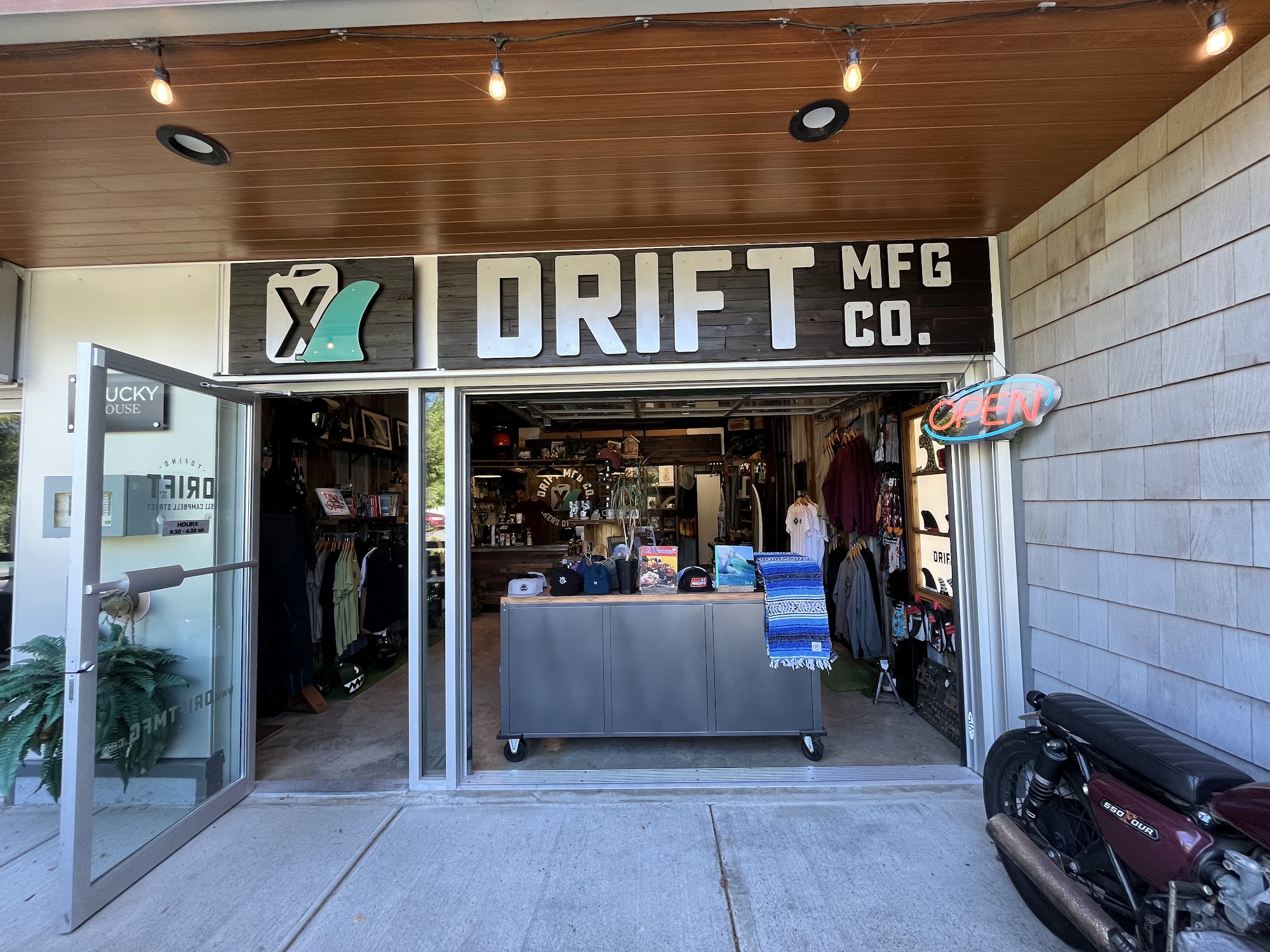 Drift MFG Co. Tofino - Moto Surf Coffee