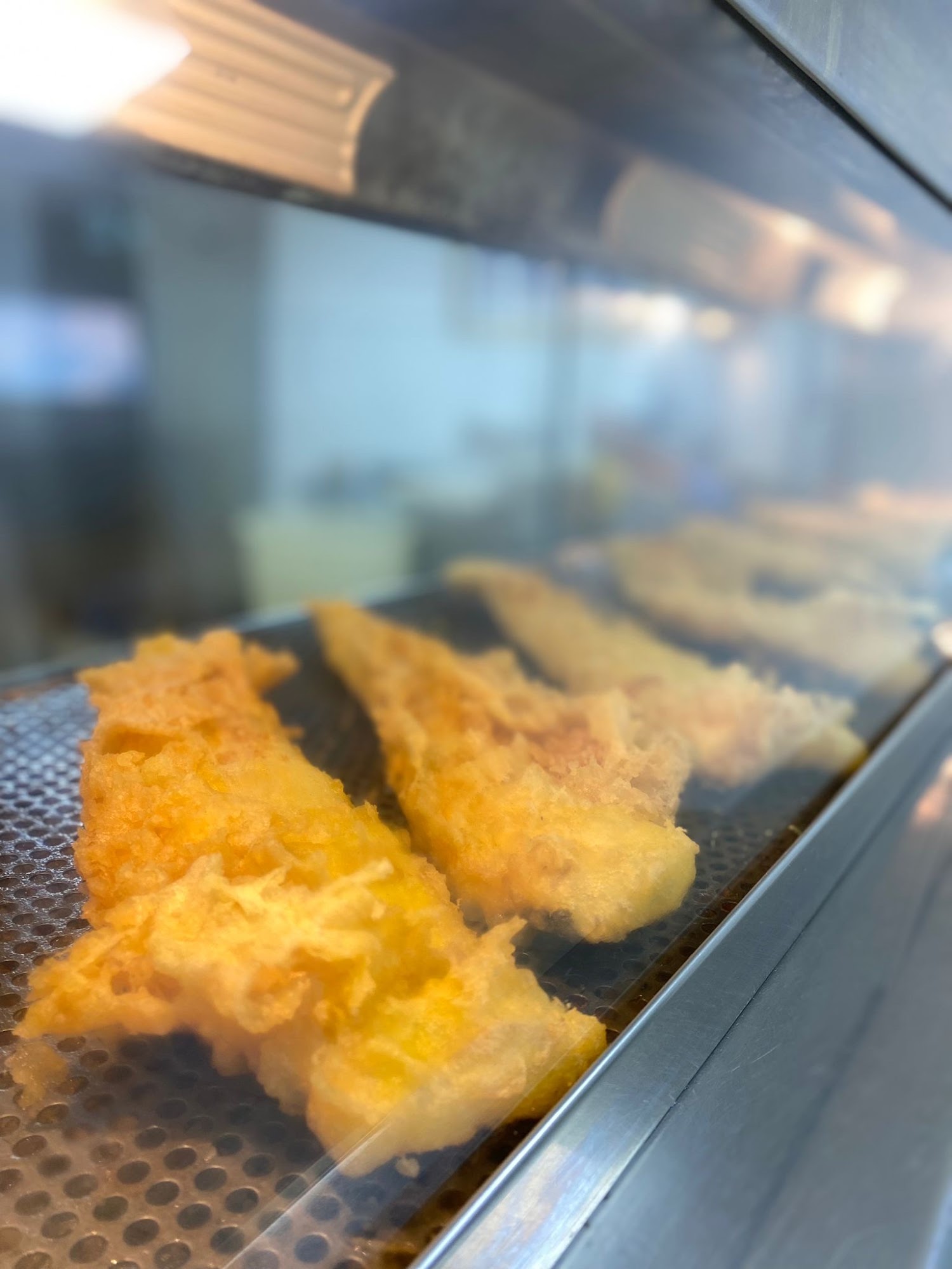 Pinkneys Fish Bar 22 Hampden Rd, Maidenhead