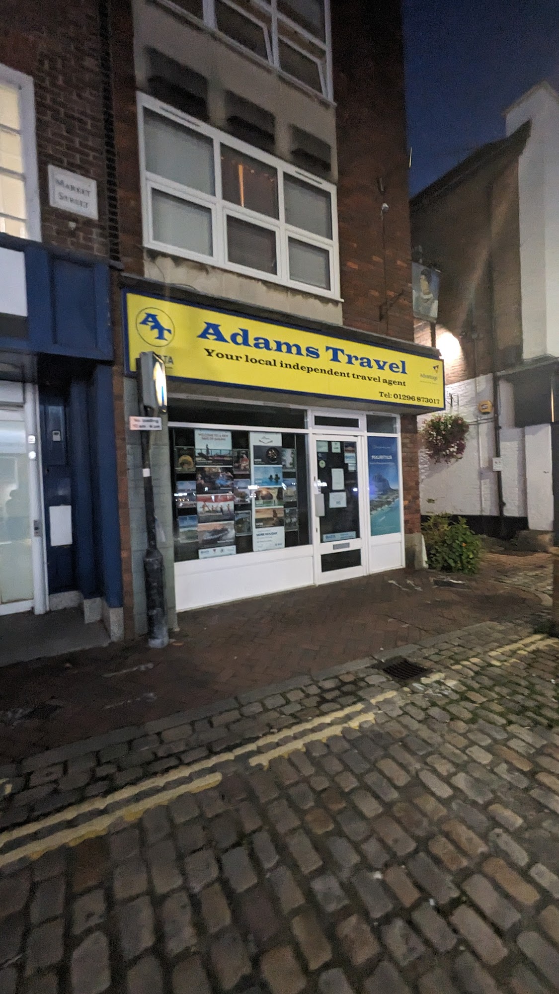 Adams Travel