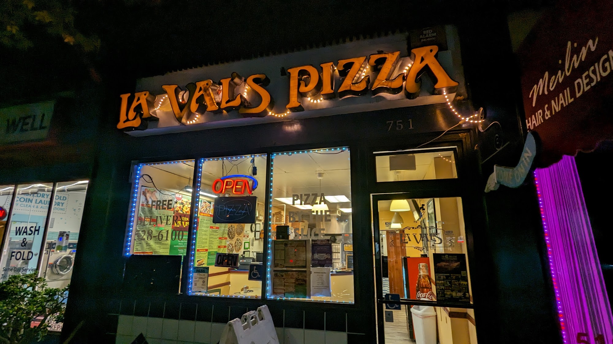 La Val's Pizza