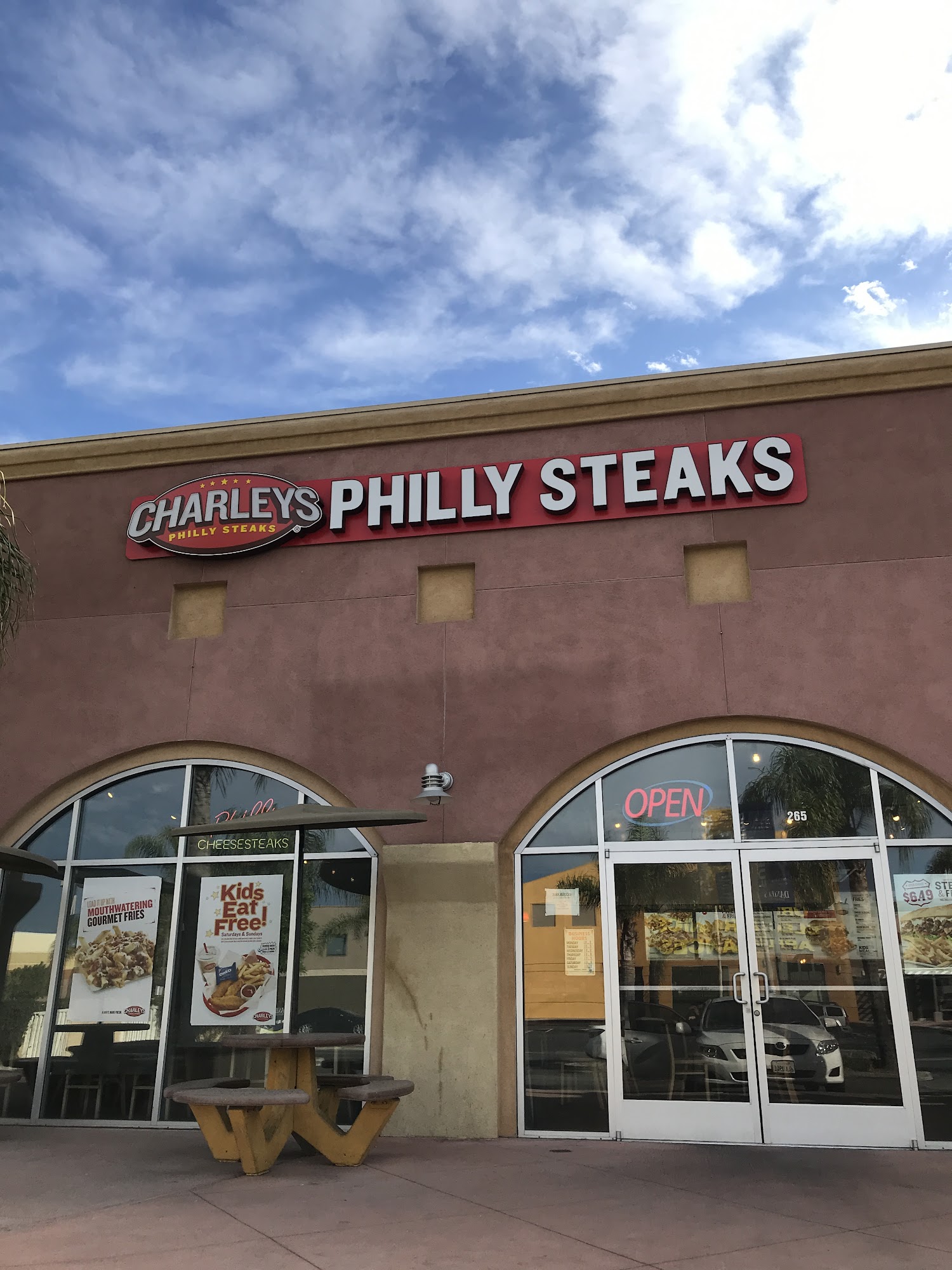 Charleys Cheesesteaks