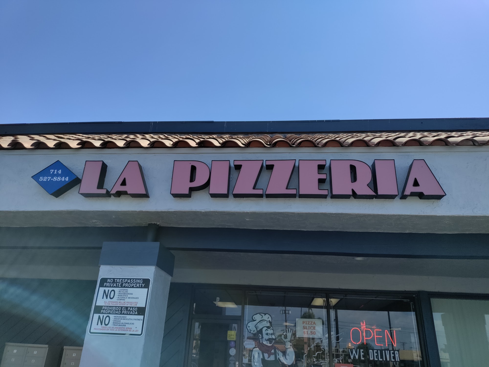 La Pizzeria Pizza