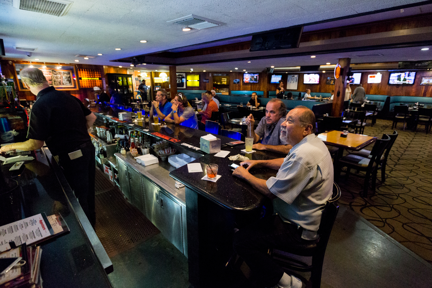 Keno's Sports Bar