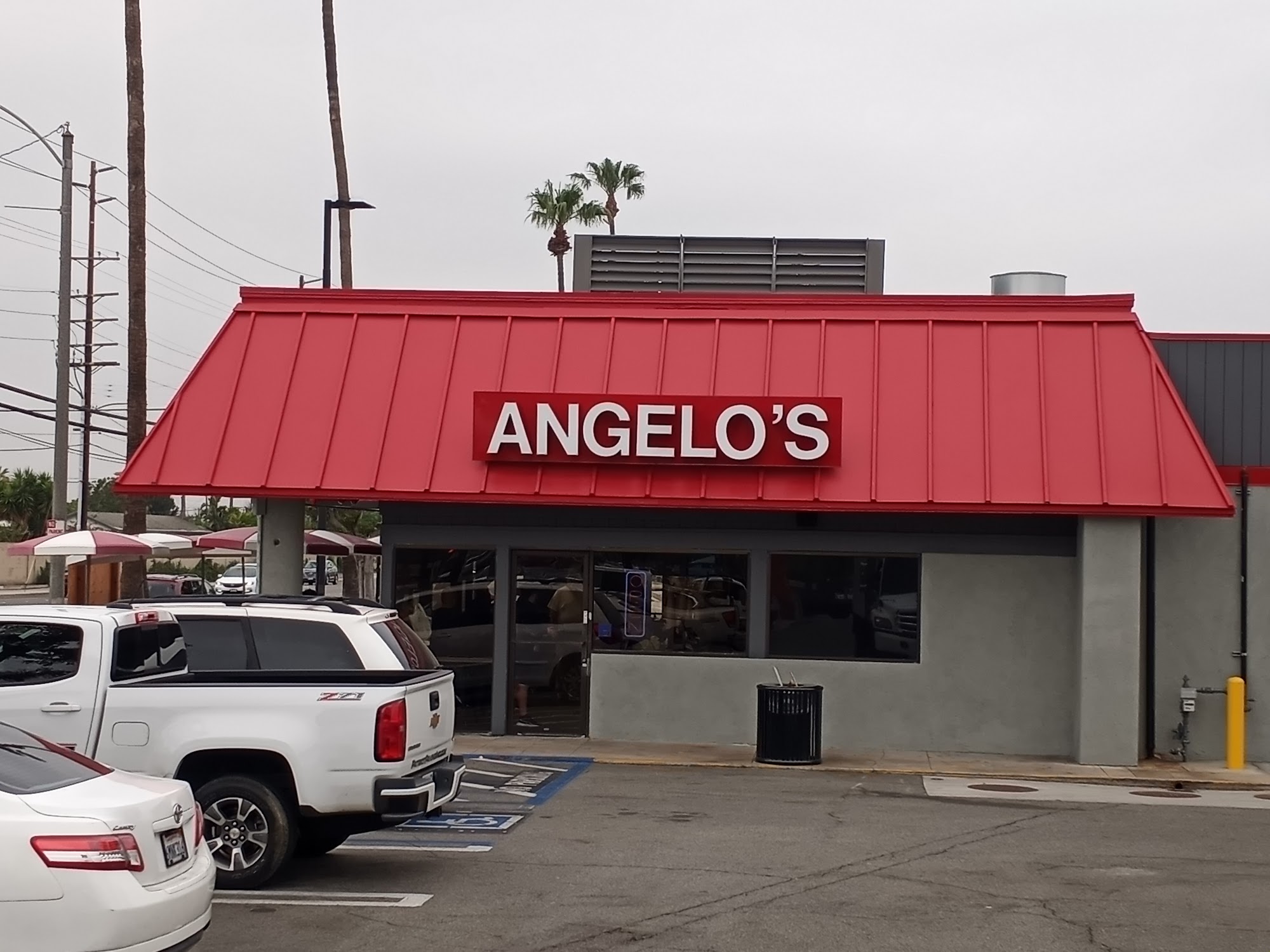 Angelo's Burger