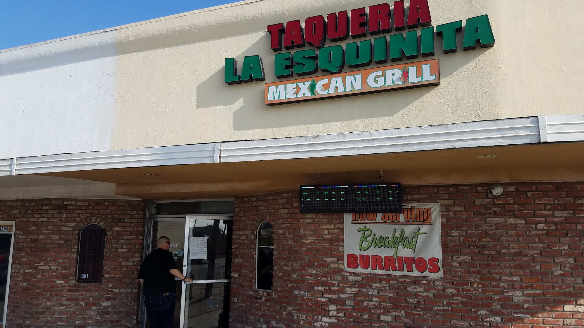 Taqueria La Esquinita