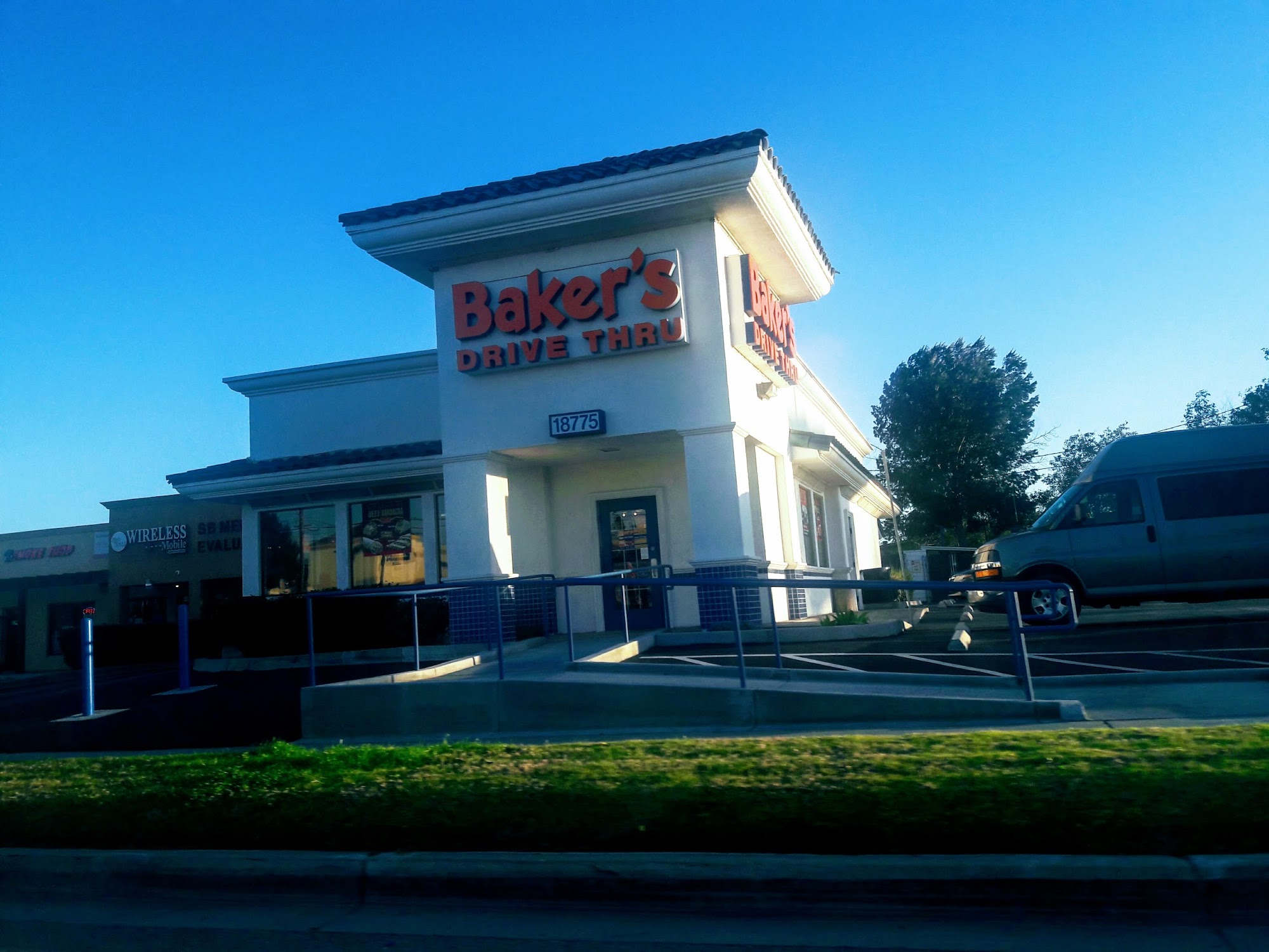 Baker's Drive-Thru