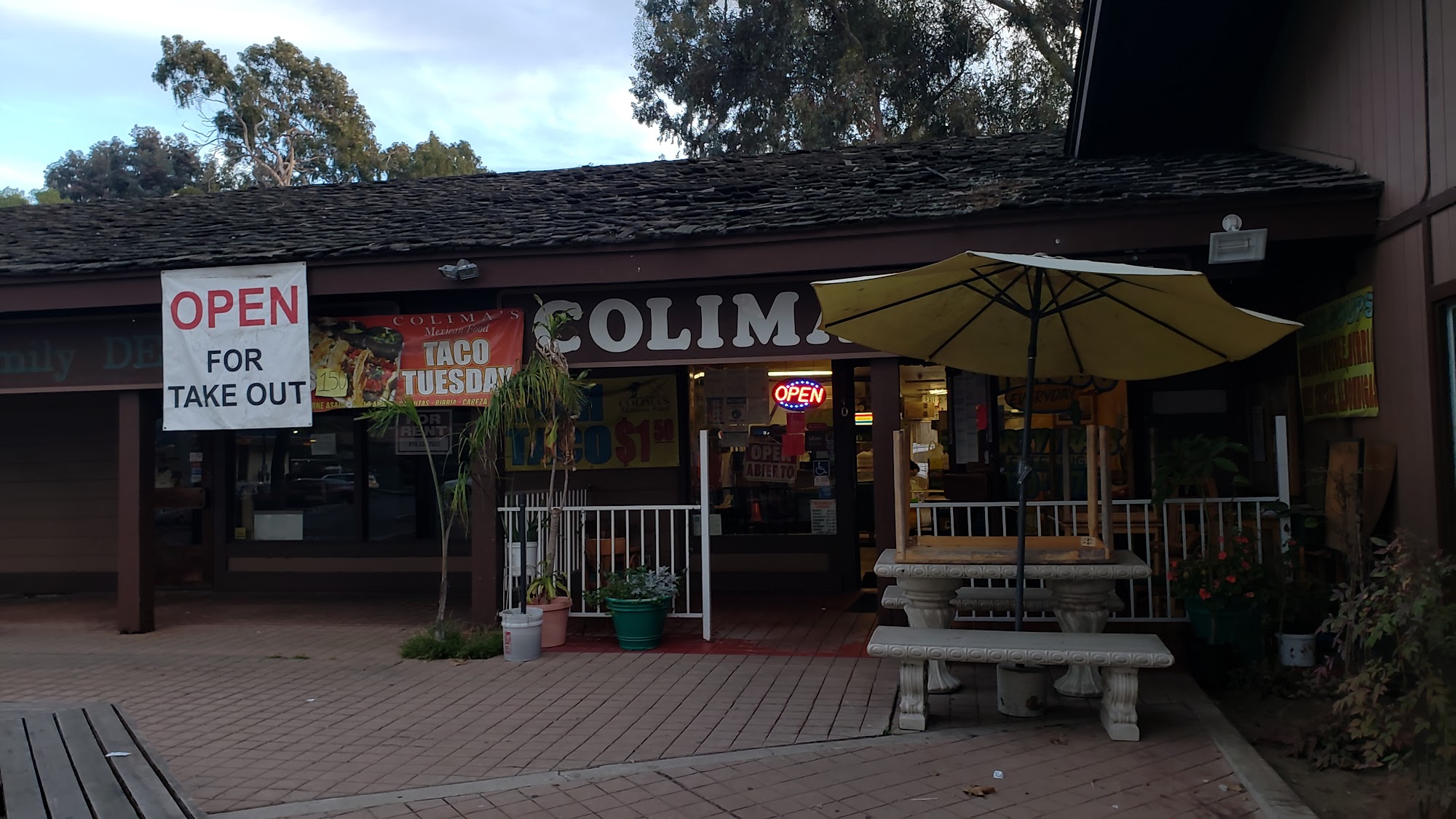 Colima's Mexican Foods