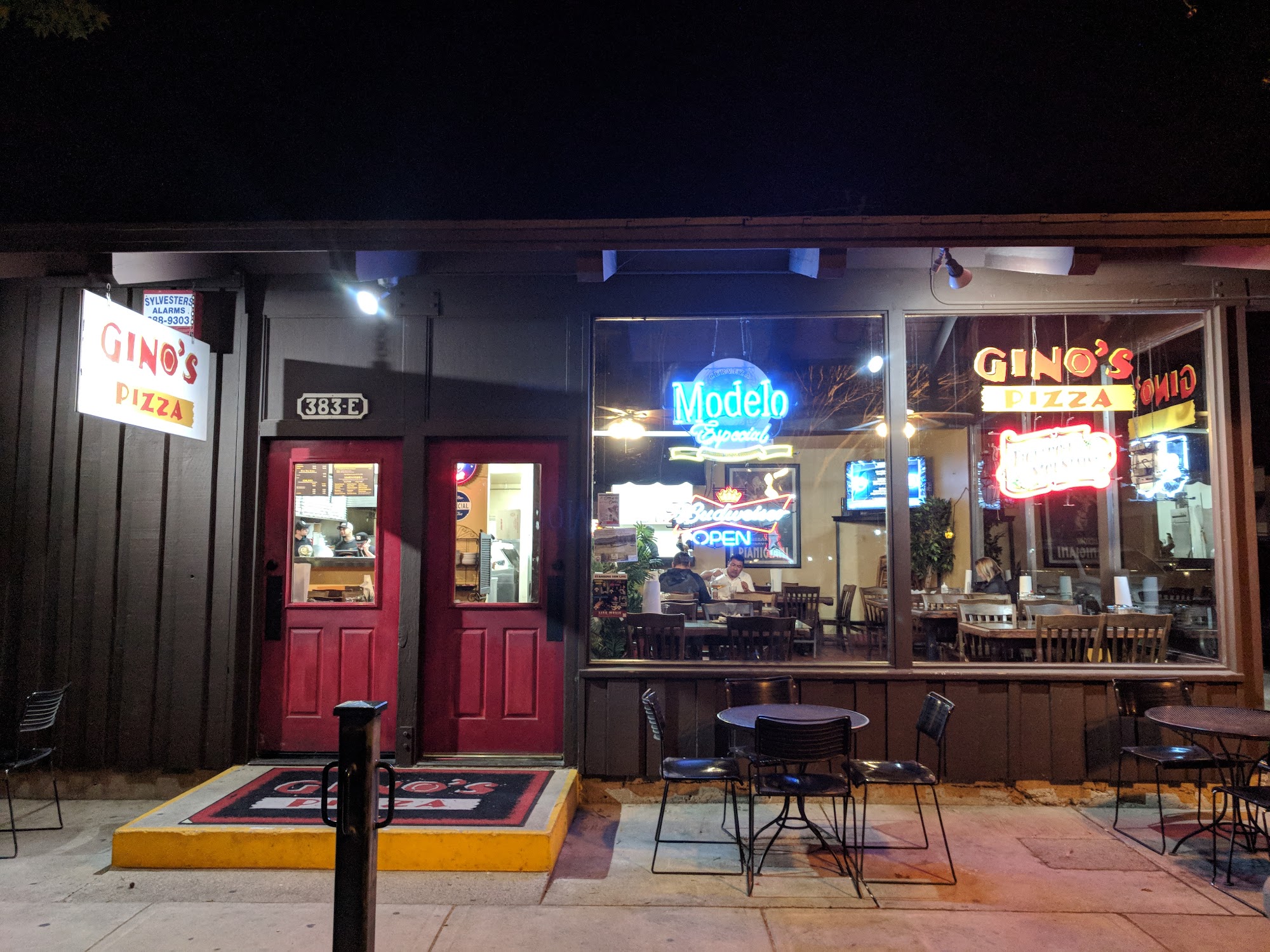 Gino's Pizza