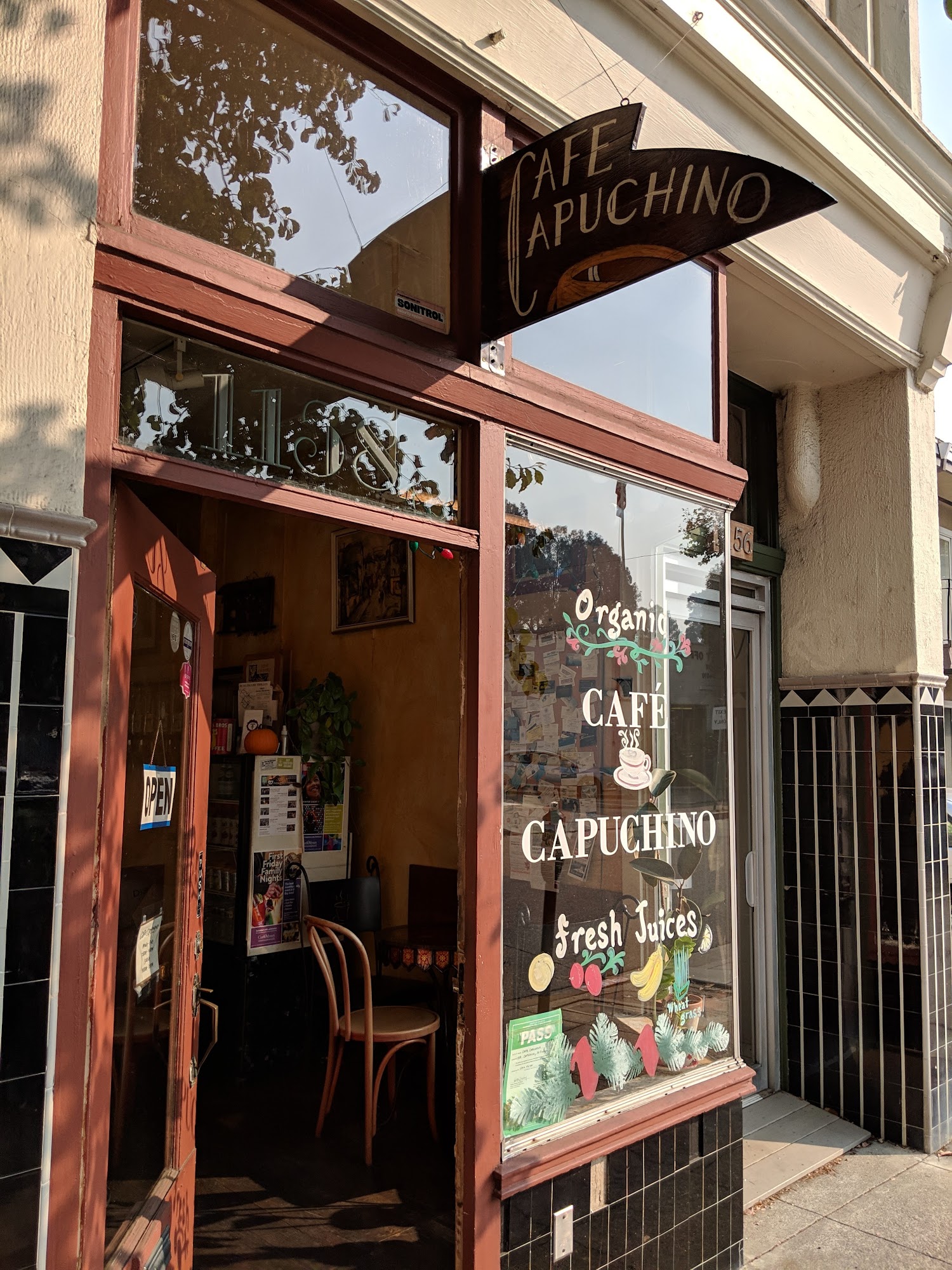 Cafe Capuchino