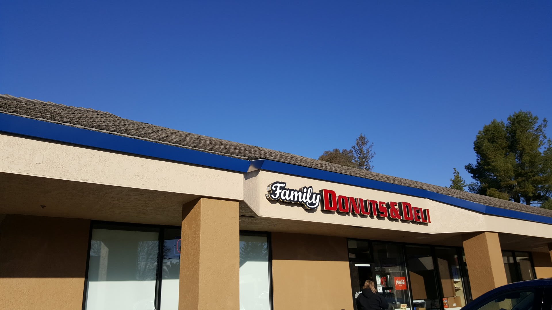 Family Donuts & Deli