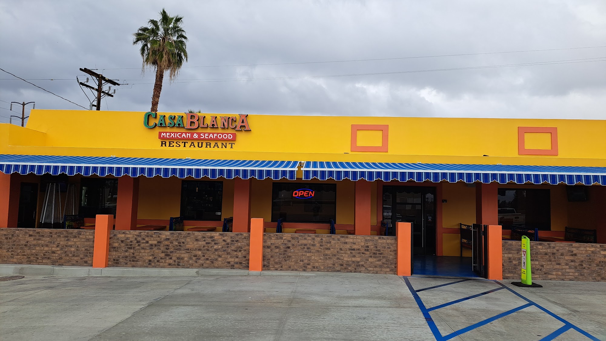 CASA BLANCA RESTAURANT