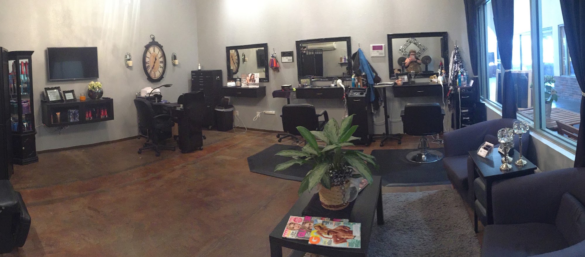 Terezinha Hair Salon 317 W Robertson Blvd, Chowchilla California 93610