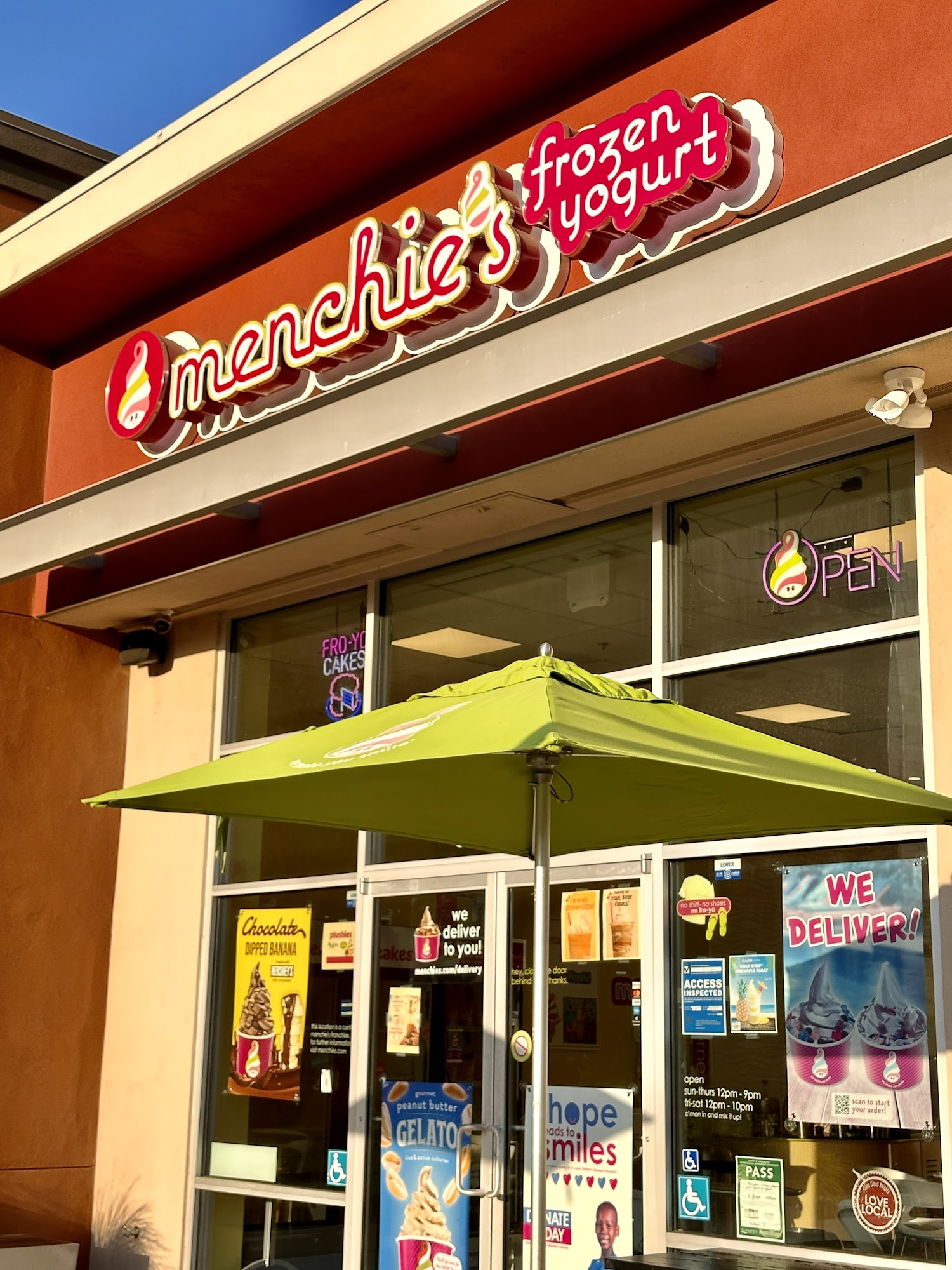 Menchie's Frozen Yogurt