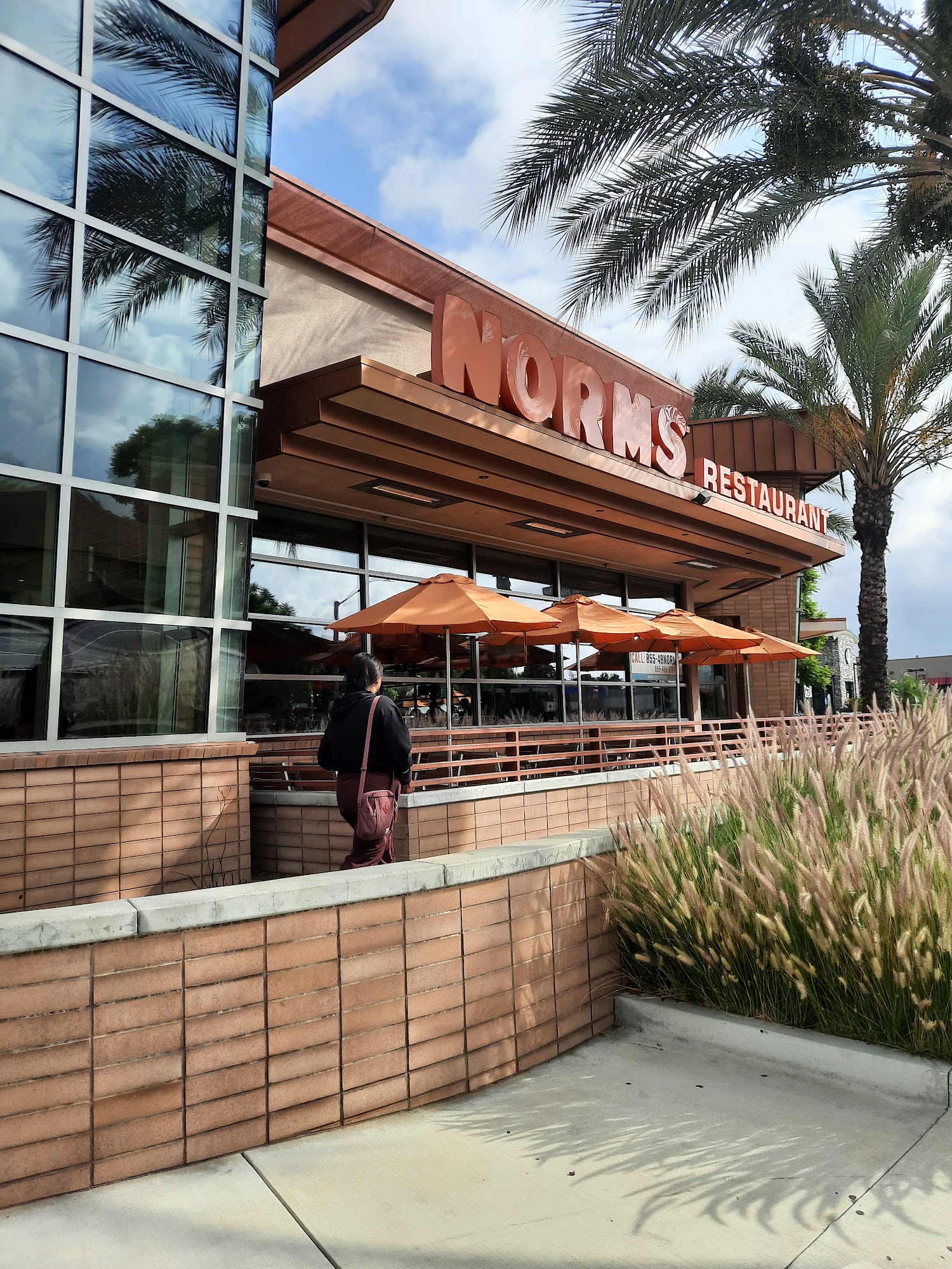 NORMS Restaurant