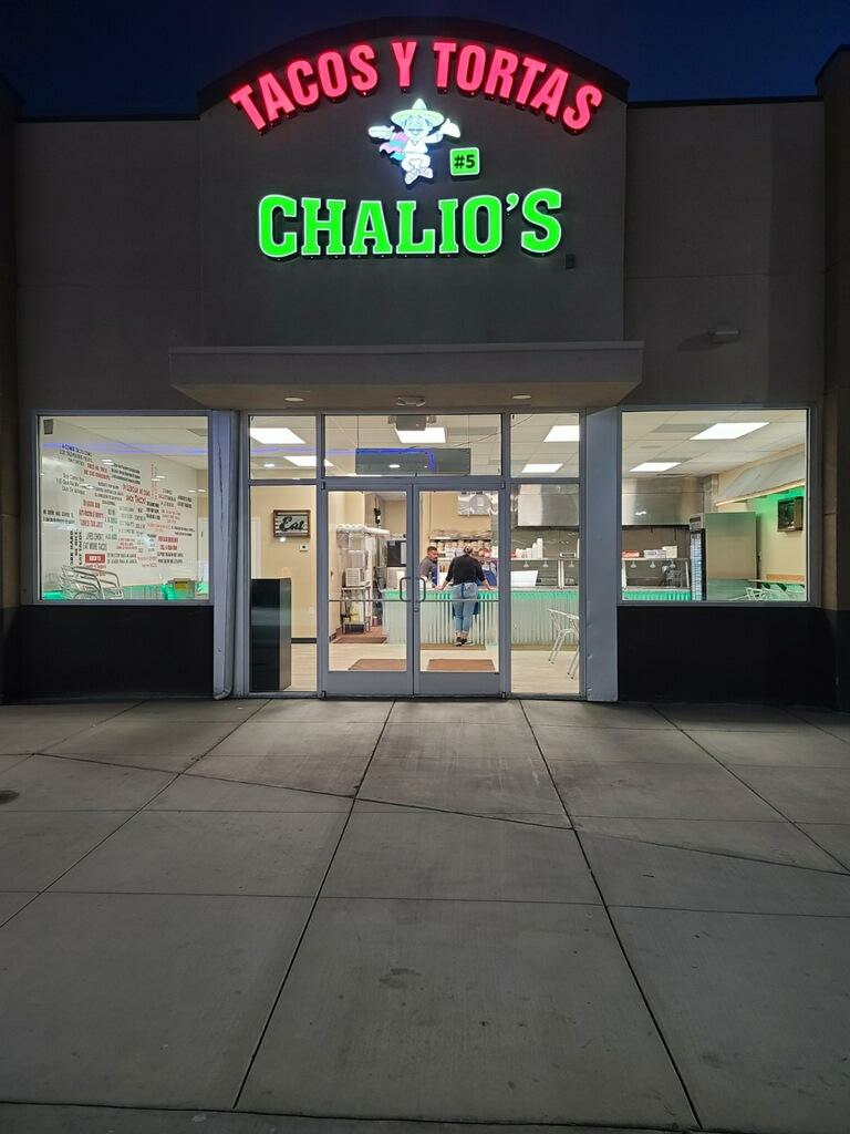 24HR Tacos y Tortas Chalio's 5 FWY