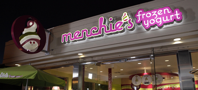 Menchie's Frozen Yogurt