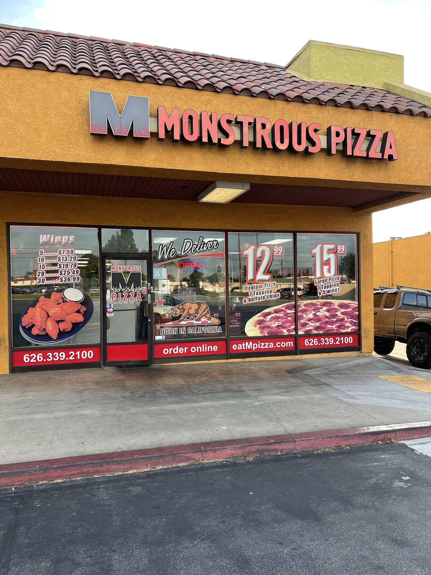 Monstrous Pizza