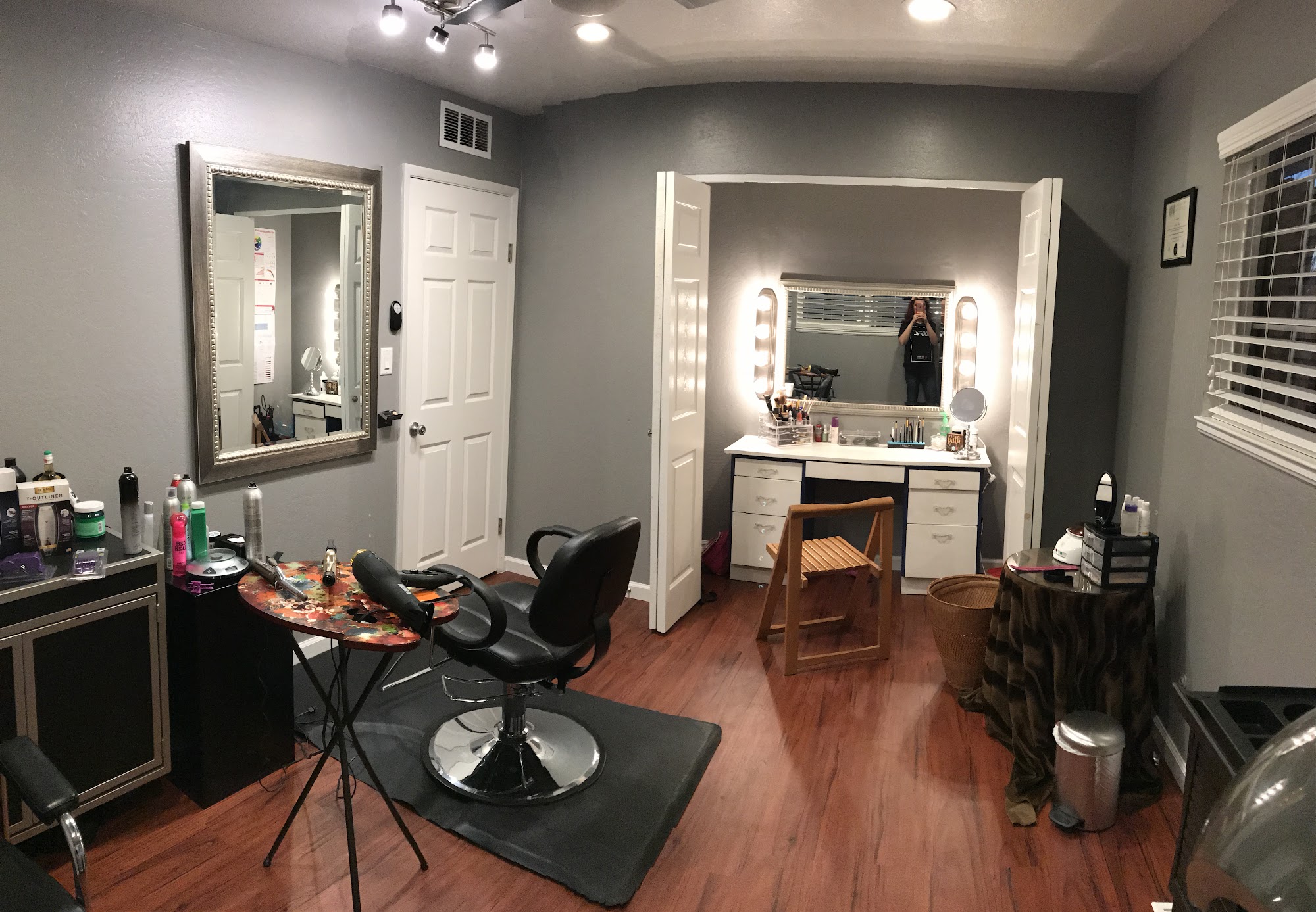First Impressions Hair Salon 185 E North Way, Dinuba California 93618