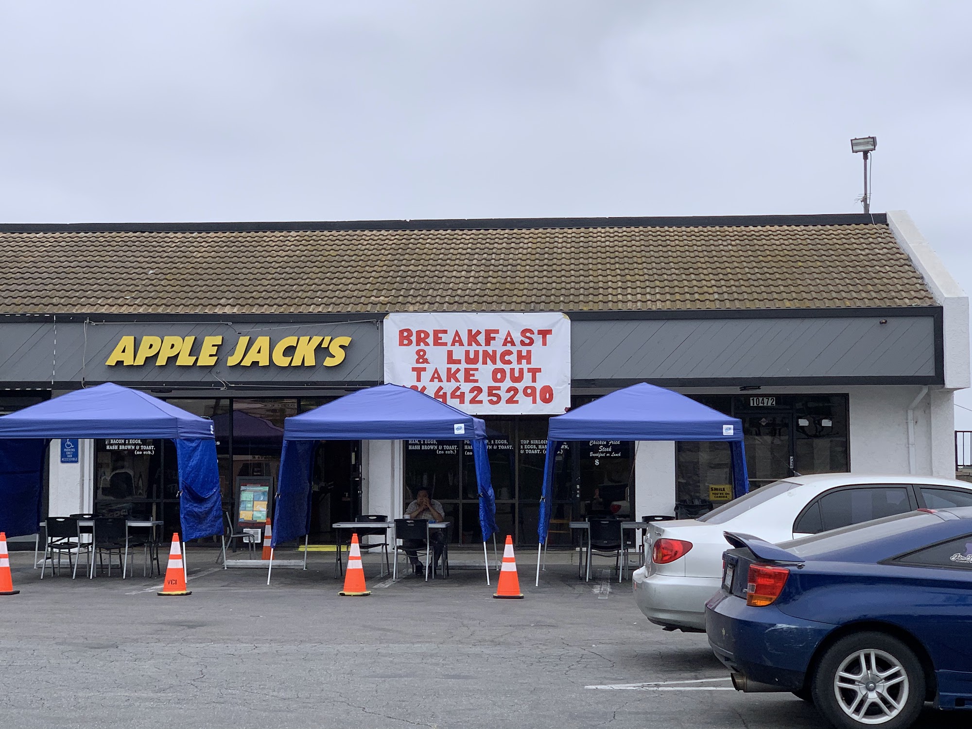 Apple Jack's Coffee Shop