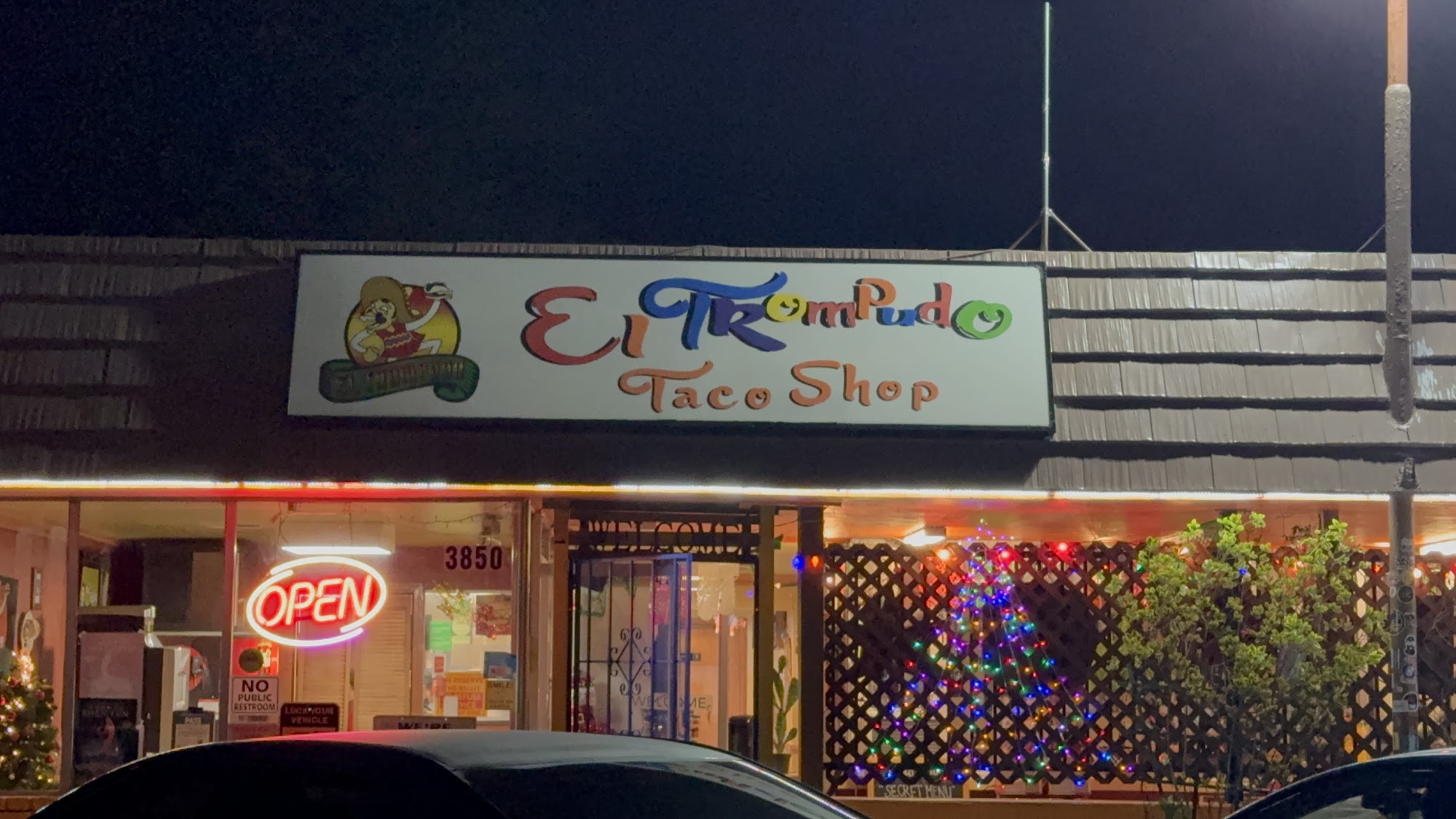 El Trompudo Taco Shop