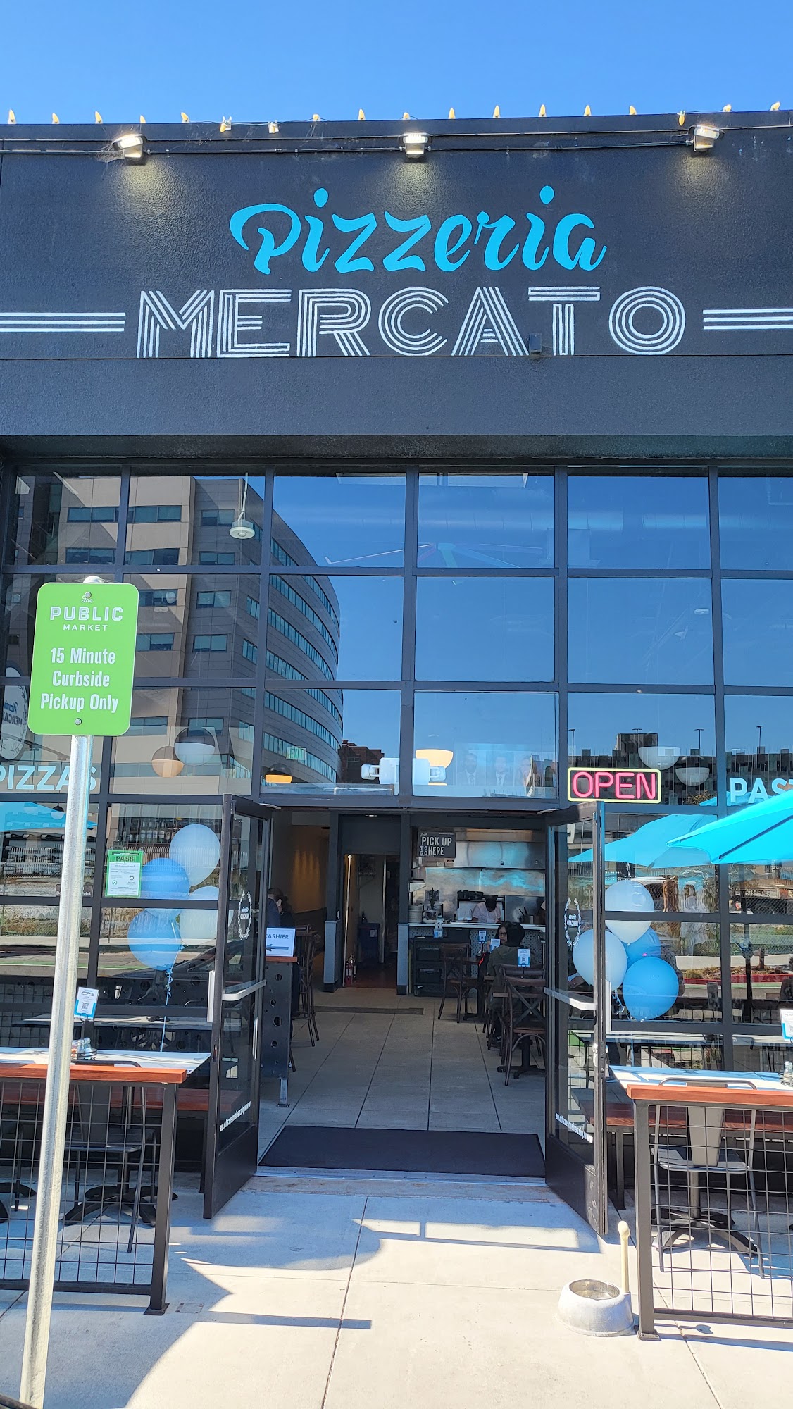 Pizzeria Mercato