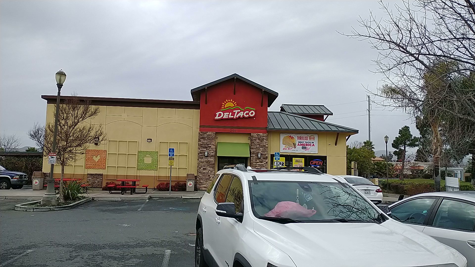 Del Taco