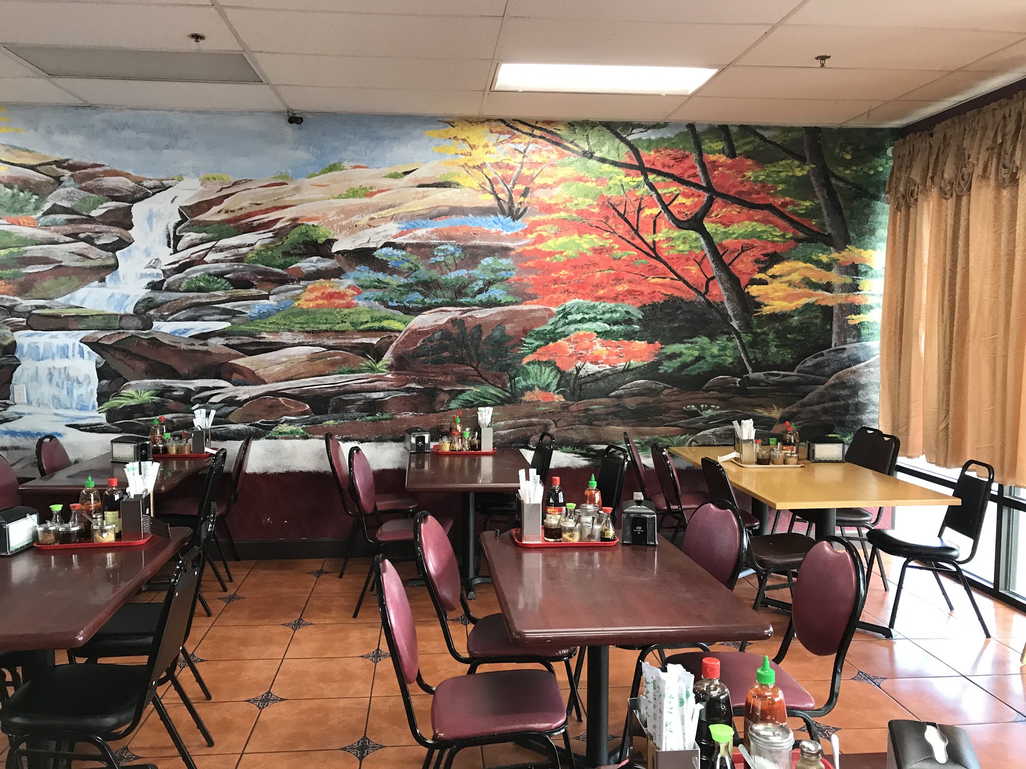 Legendary Phở Kitchen