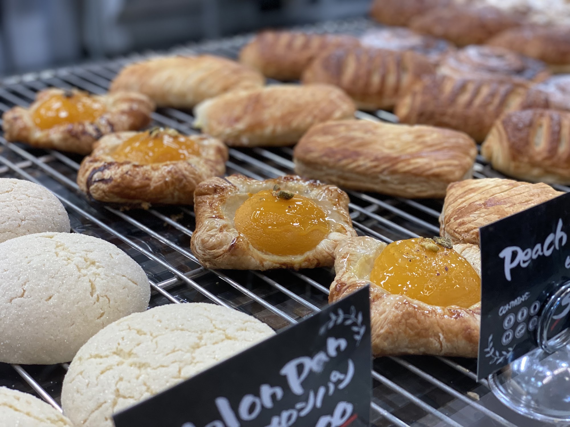 Croissants Du Tokyo