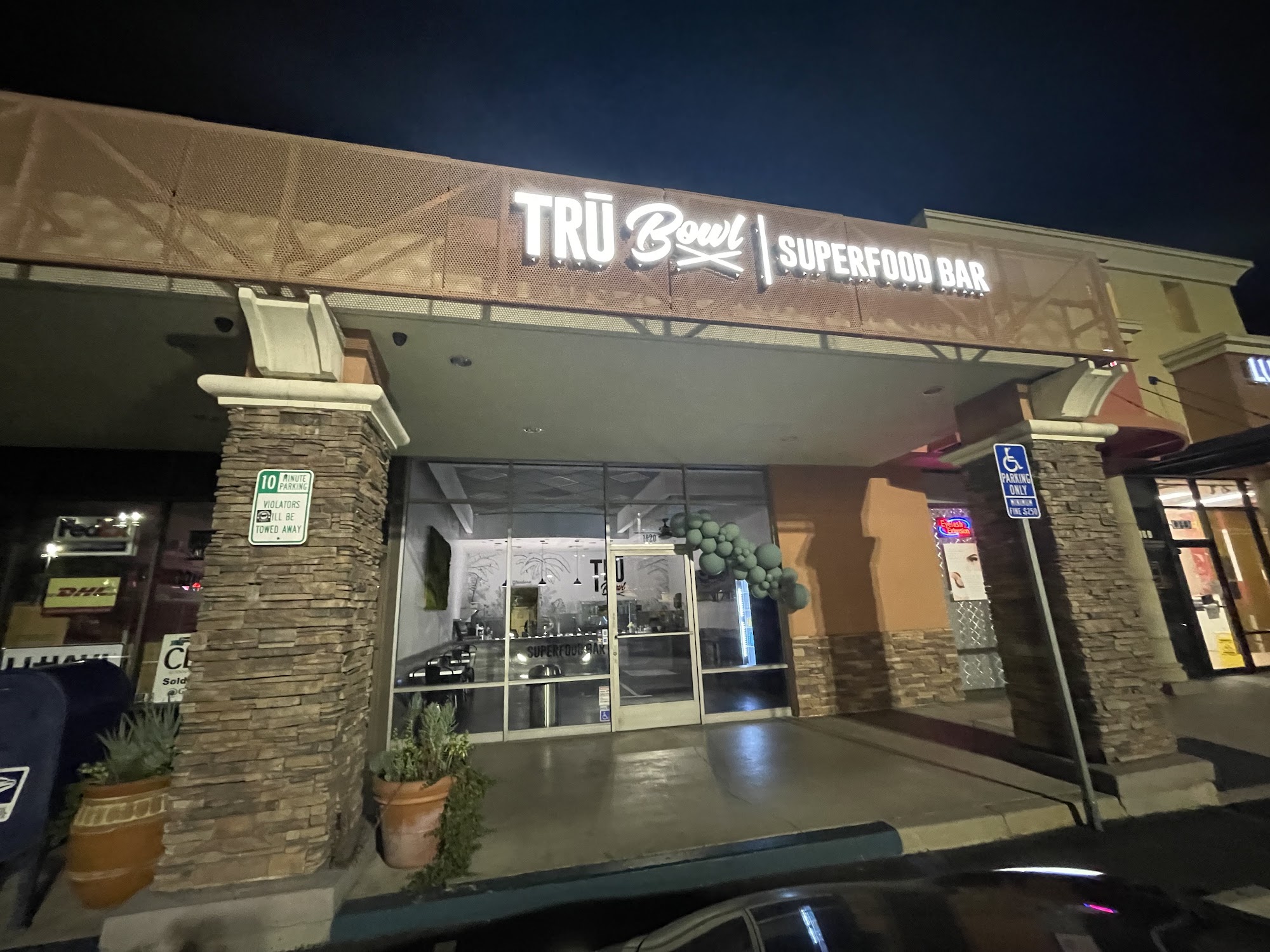 TRU Bowl Superfood Bar Glendora