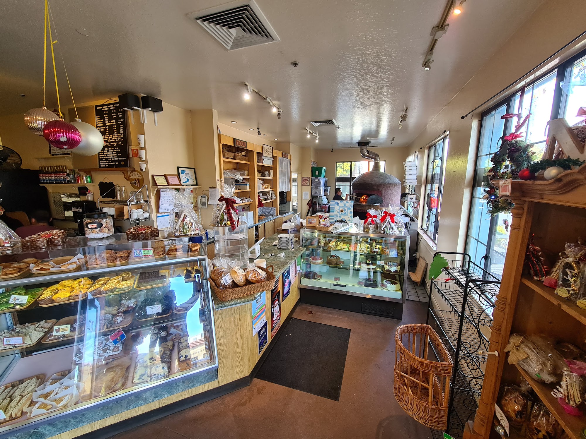 Moonside Bakery & Cafe