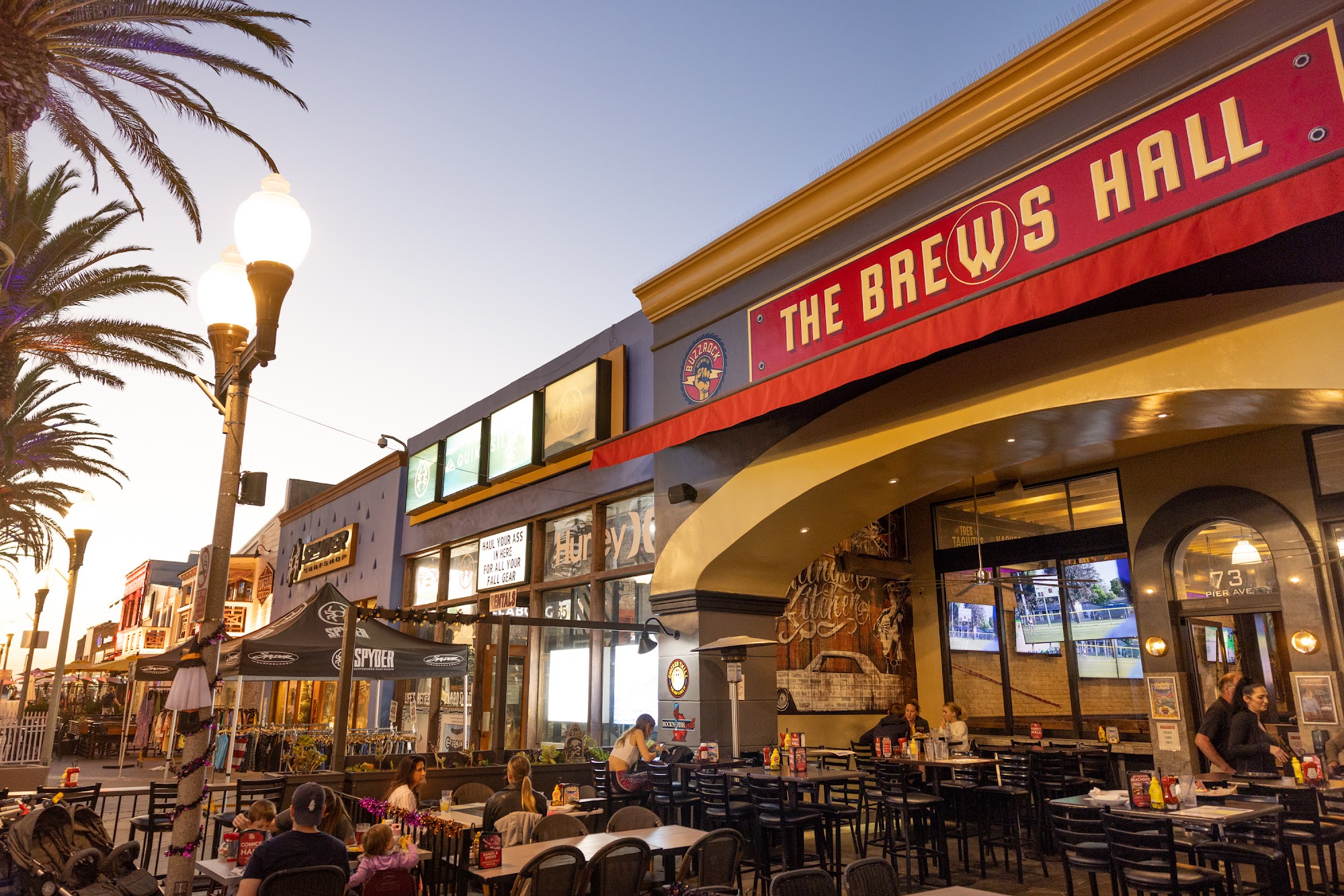 The Brews Hall Hermosa Beach