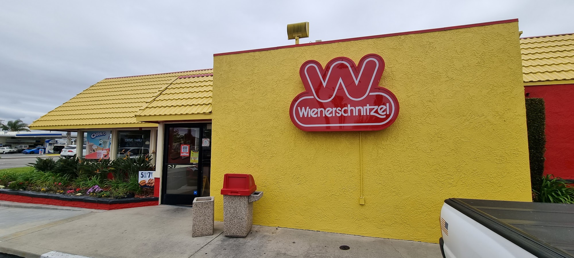 Wienerschnitzel