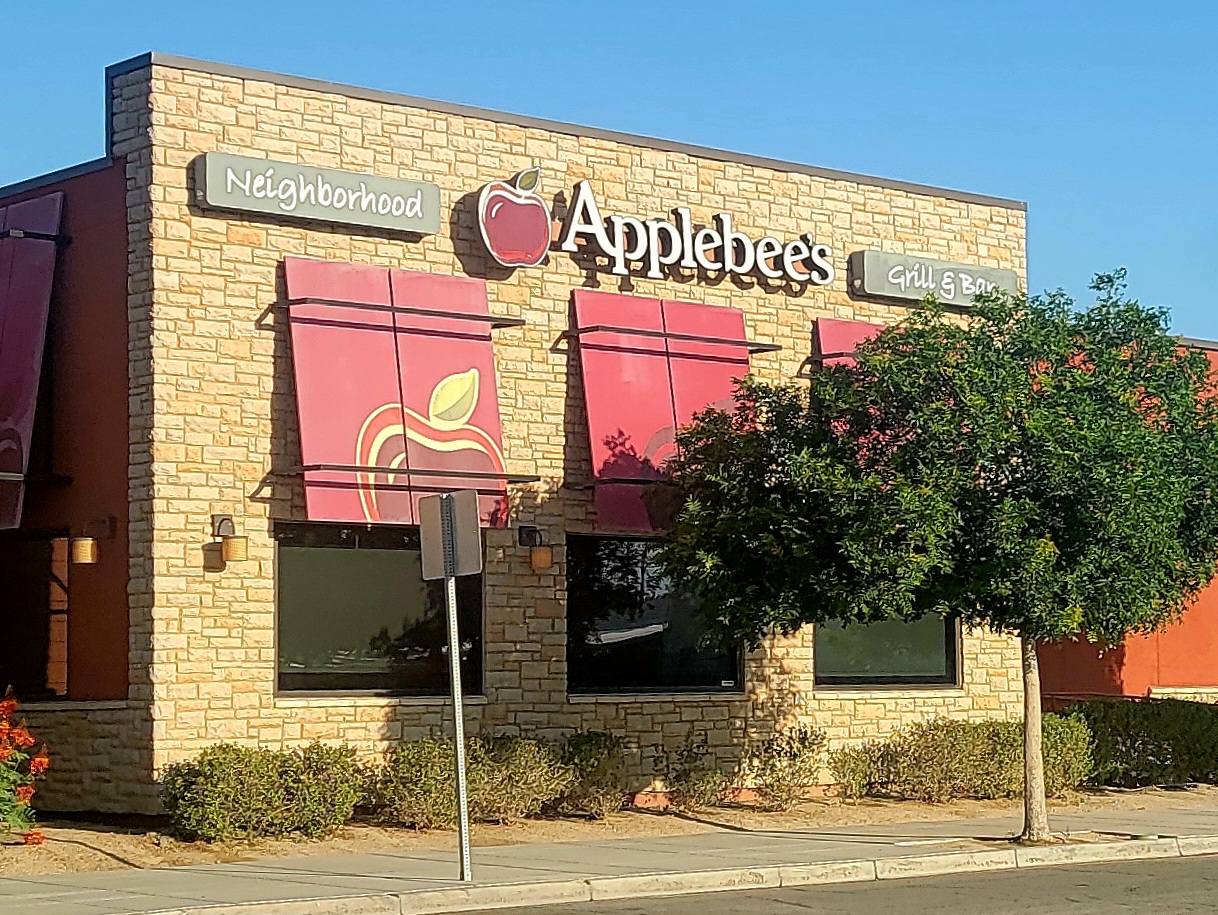 Applebee's Grill + Bar